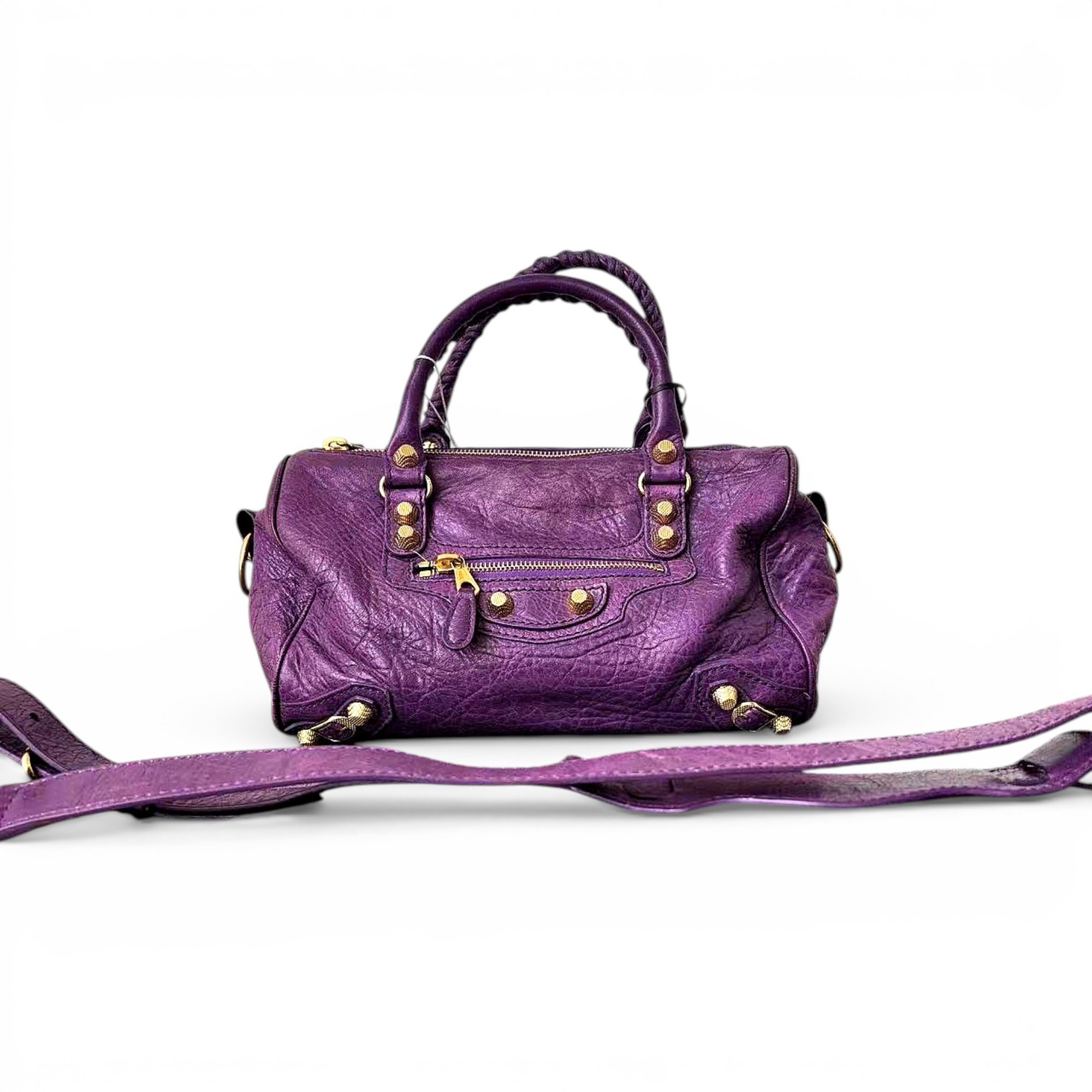City leather handbag