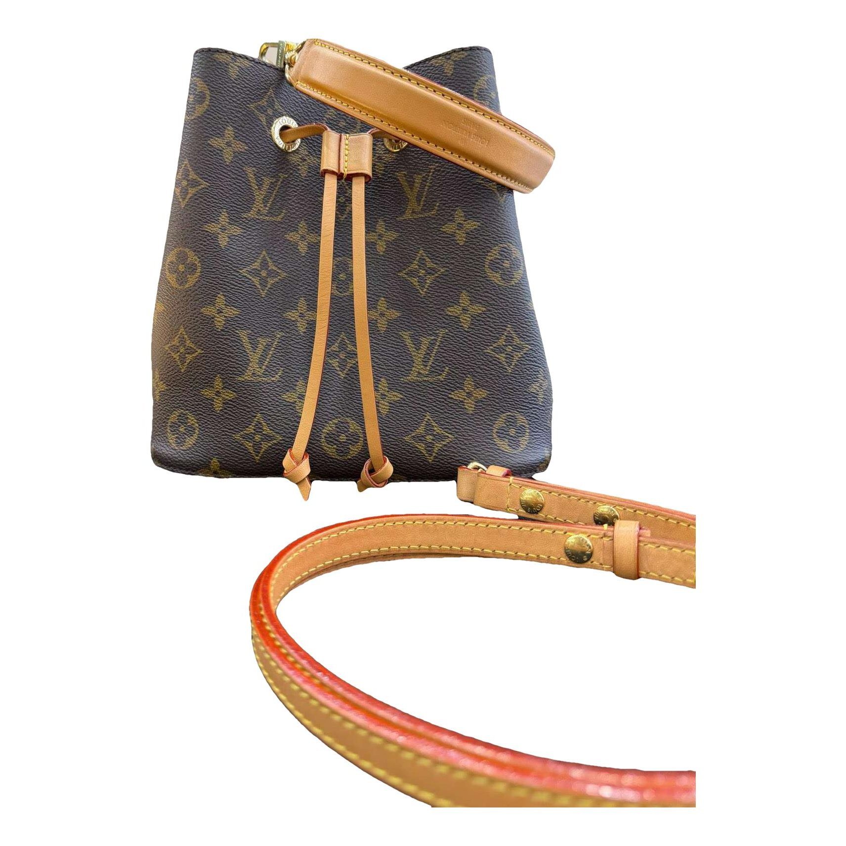 NéoNoé BB leather handbag