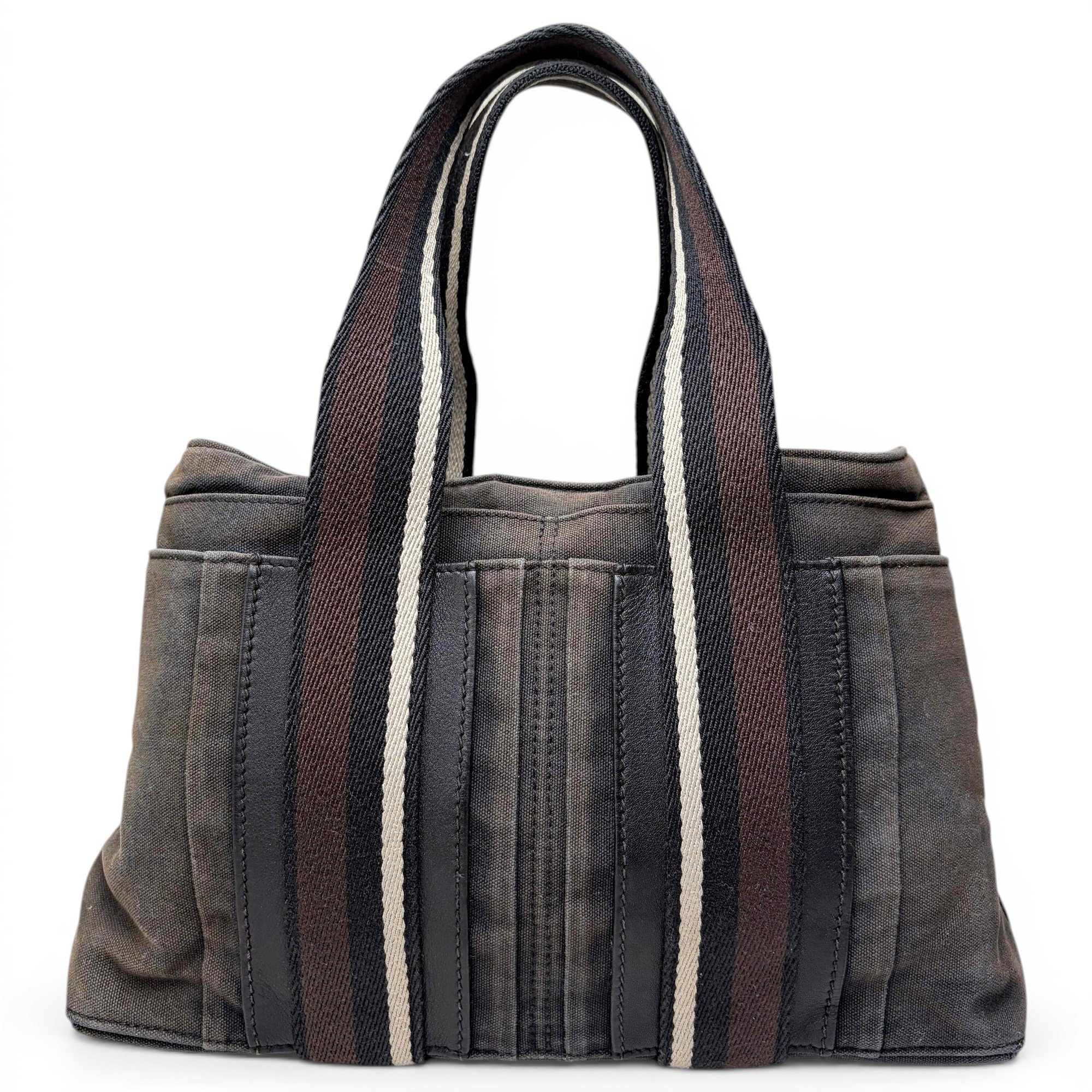 Troca leather handbag