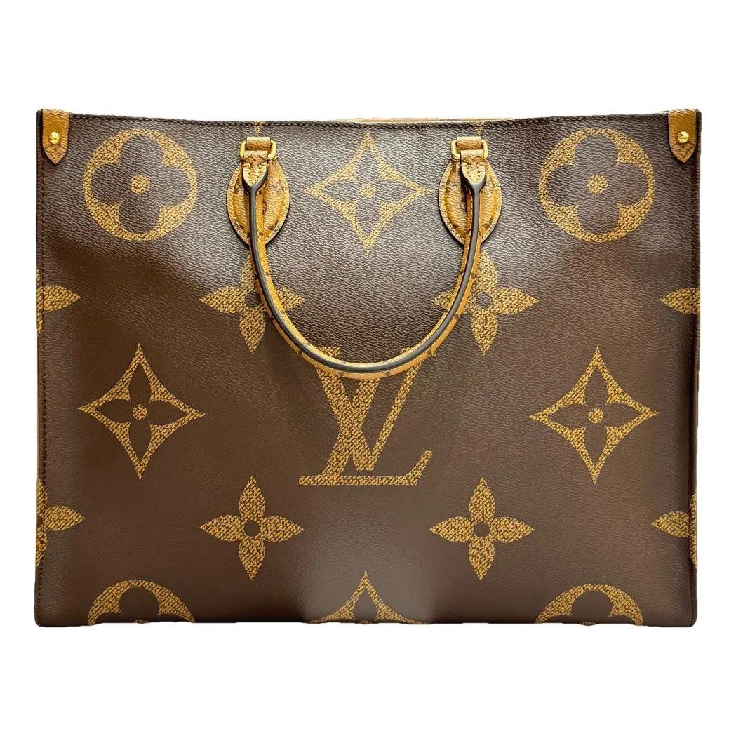 Onthego leather handbag