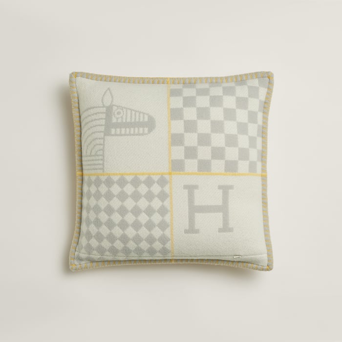 Gris Avalon Animaux Nattes Pillow