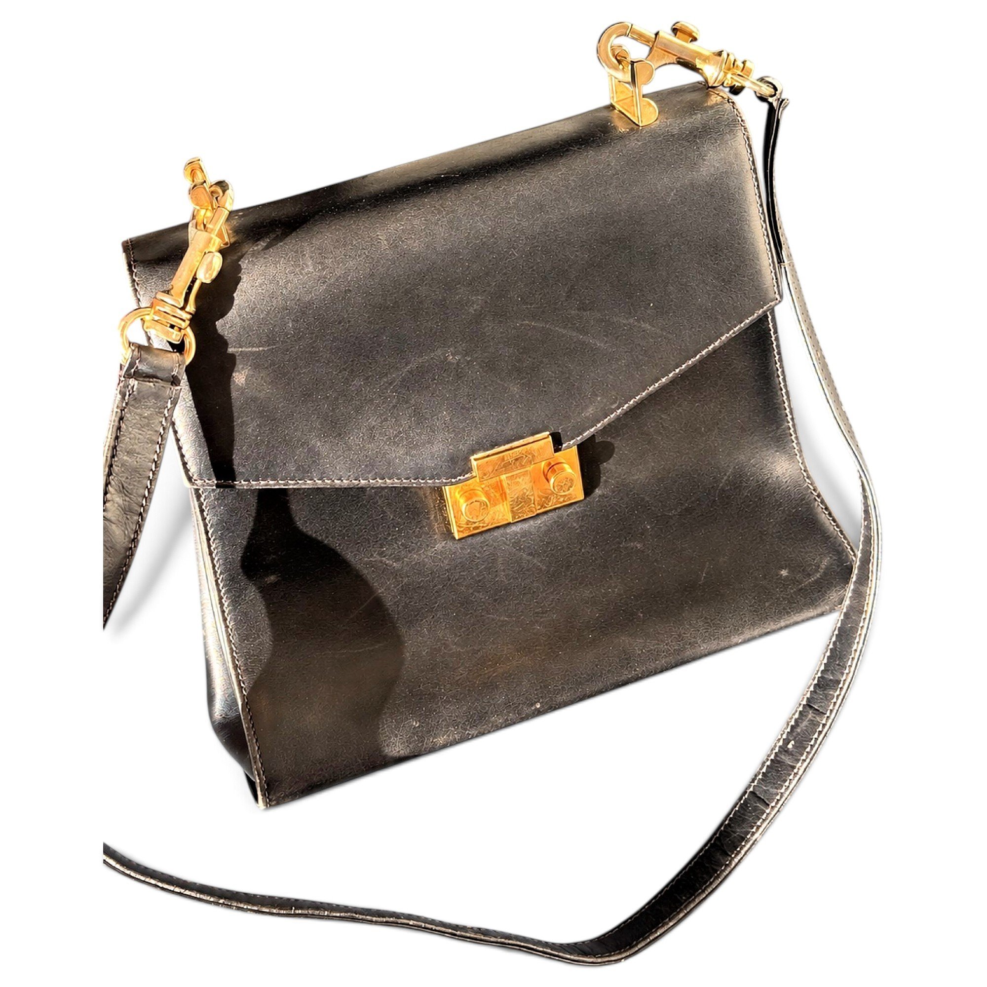 Leather handbag
