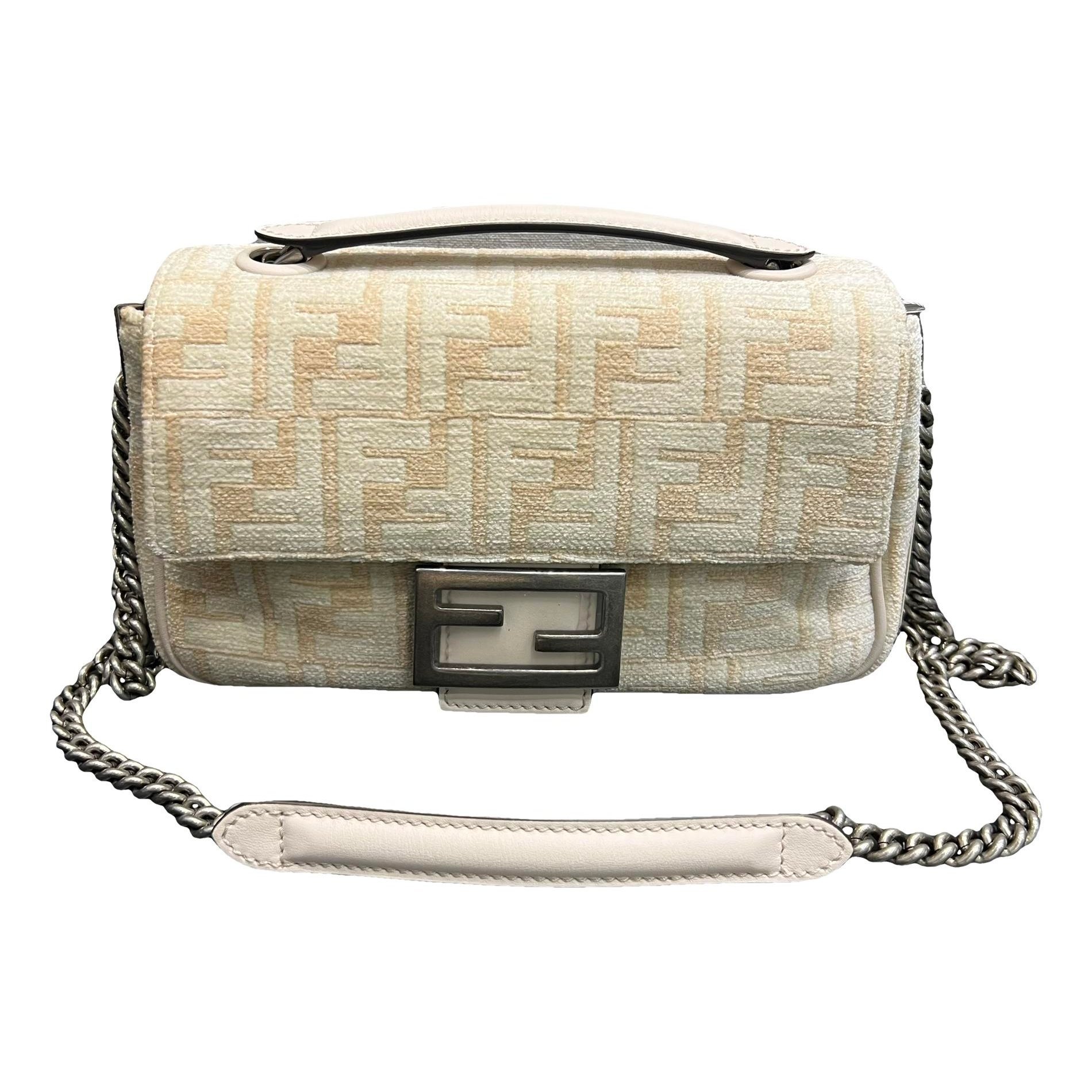 Baguette Chain Midi cloth handbag