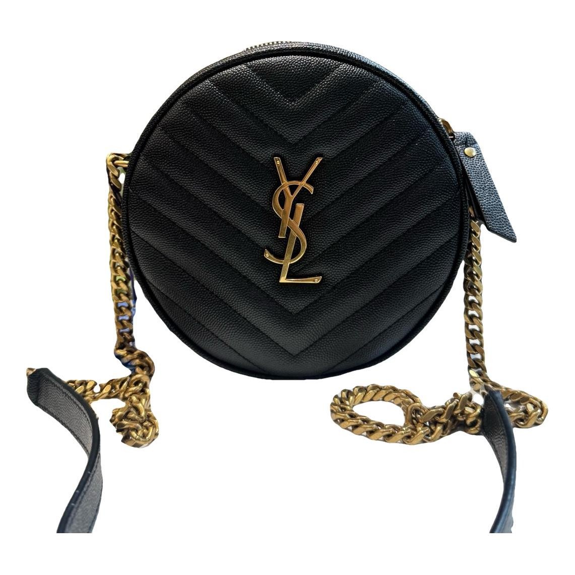 Vinyle leather handbag