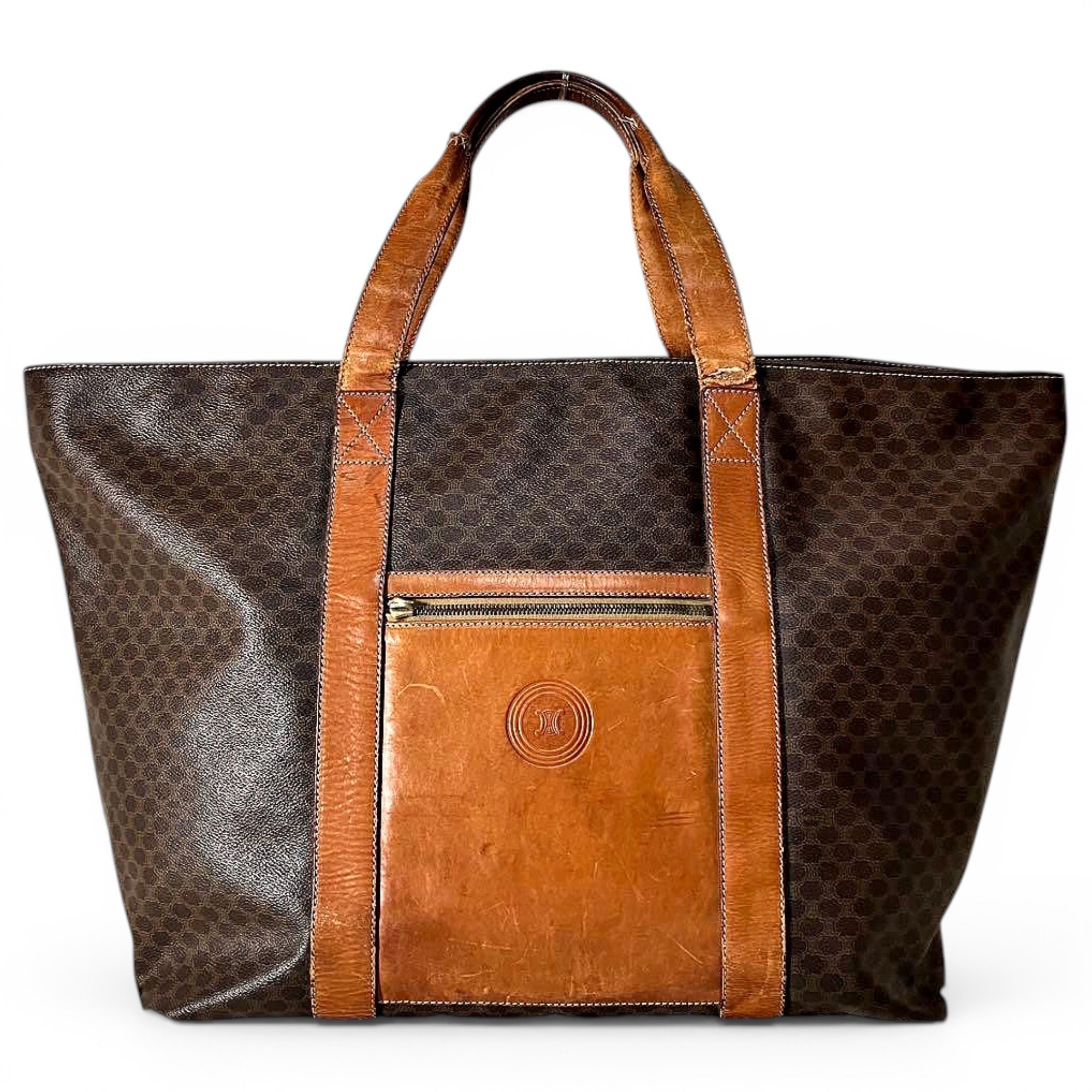 Leather travel bag