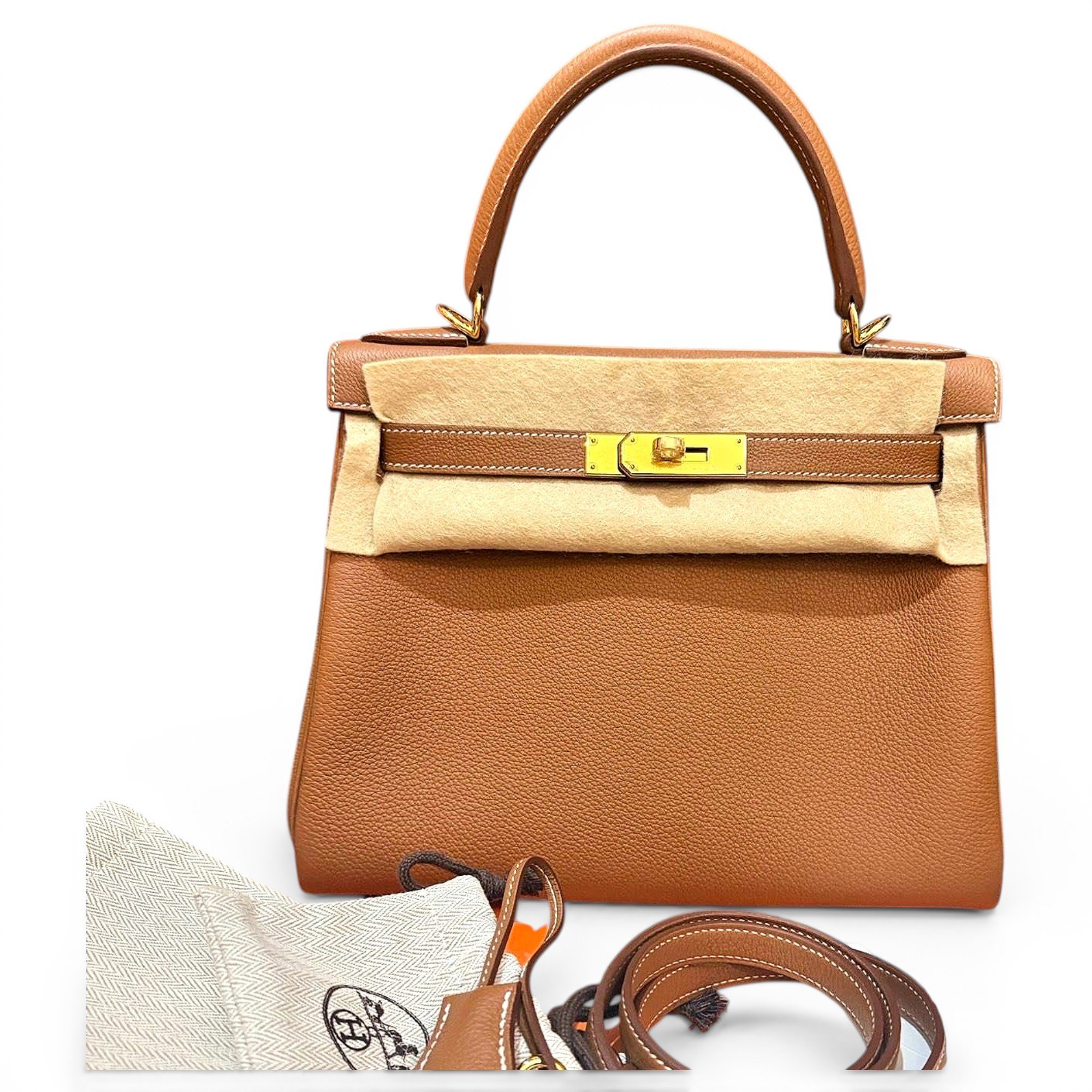 Kelly 28 leather handbag