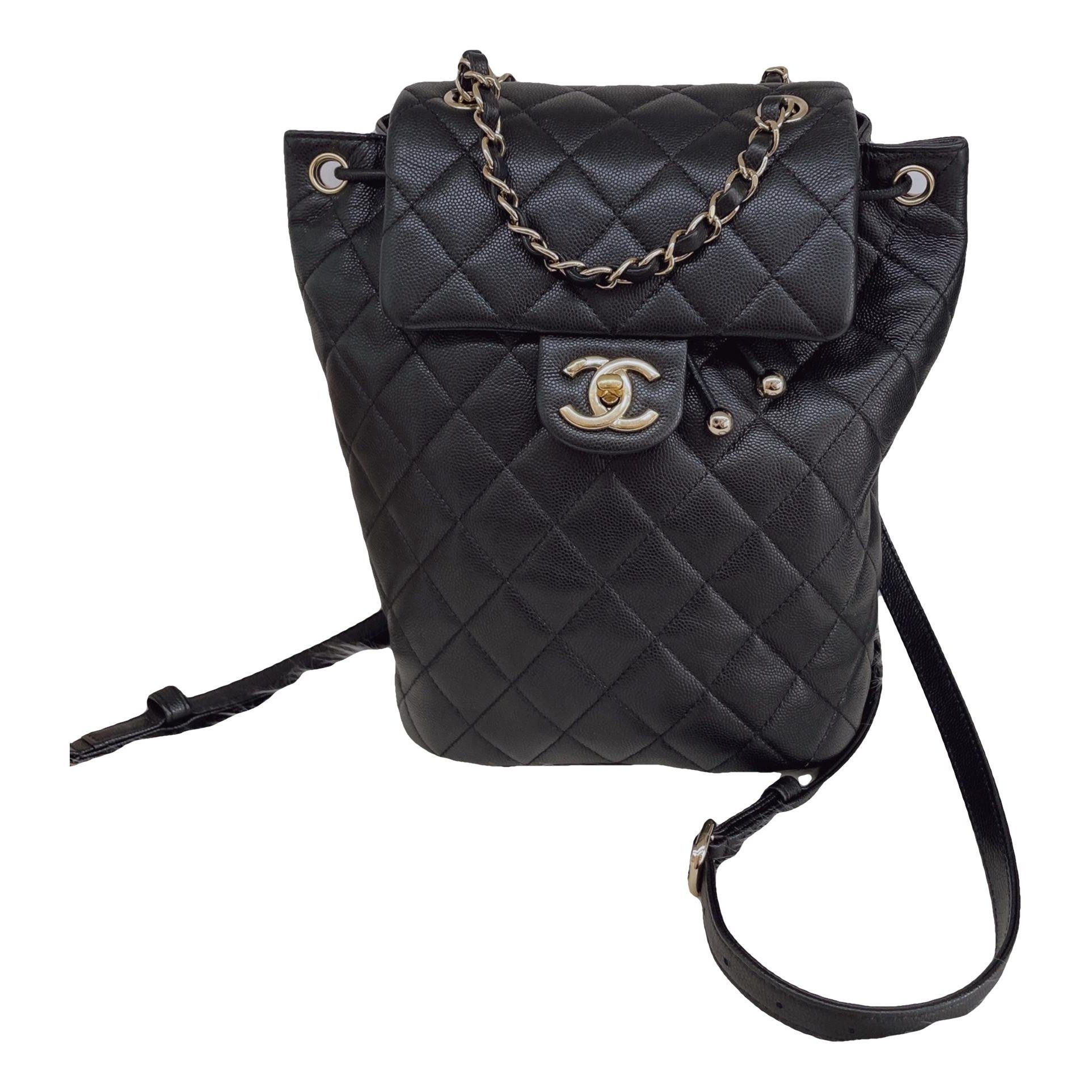 Gabrielle Bucket leather crossbody bag