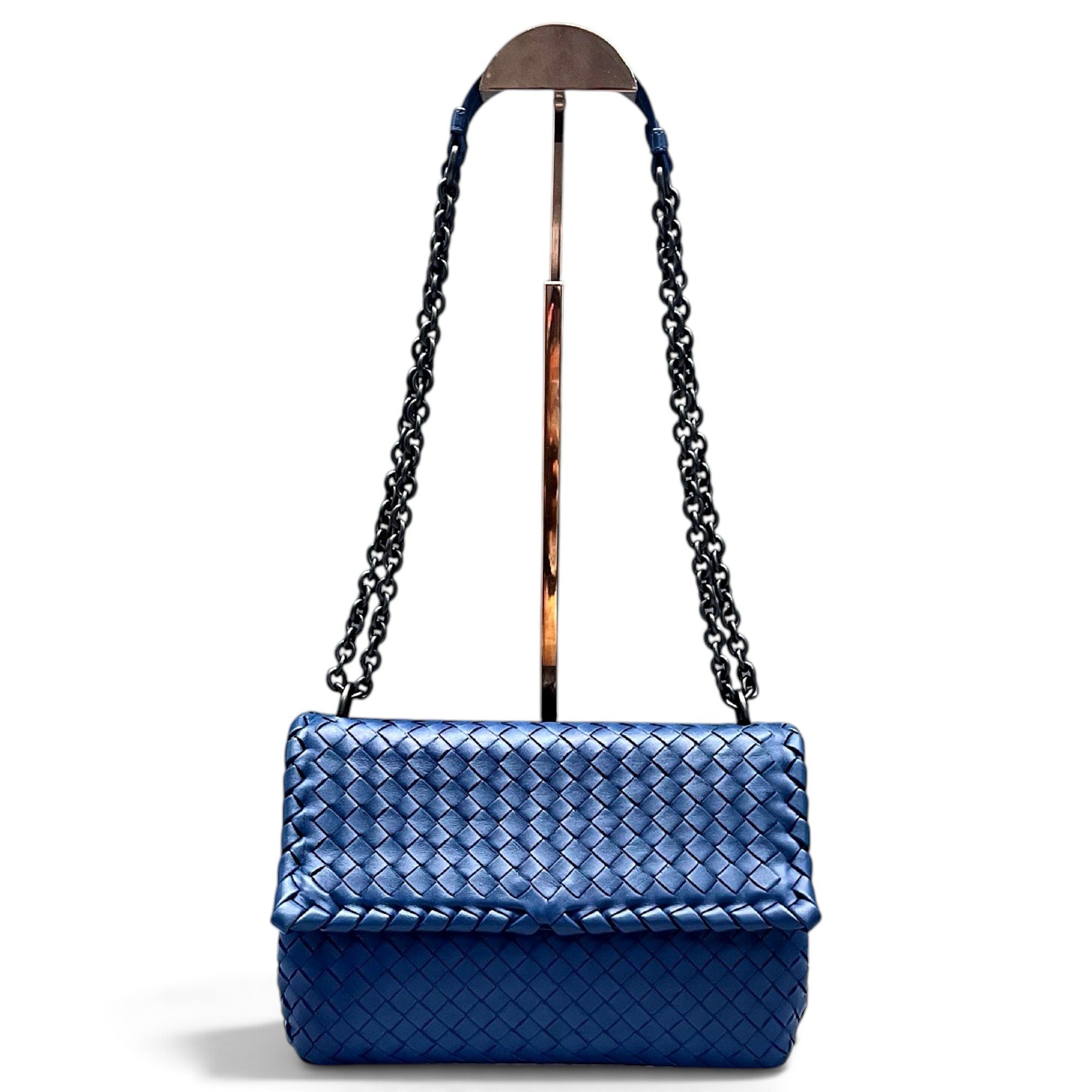 Chain Cassette leather handbag