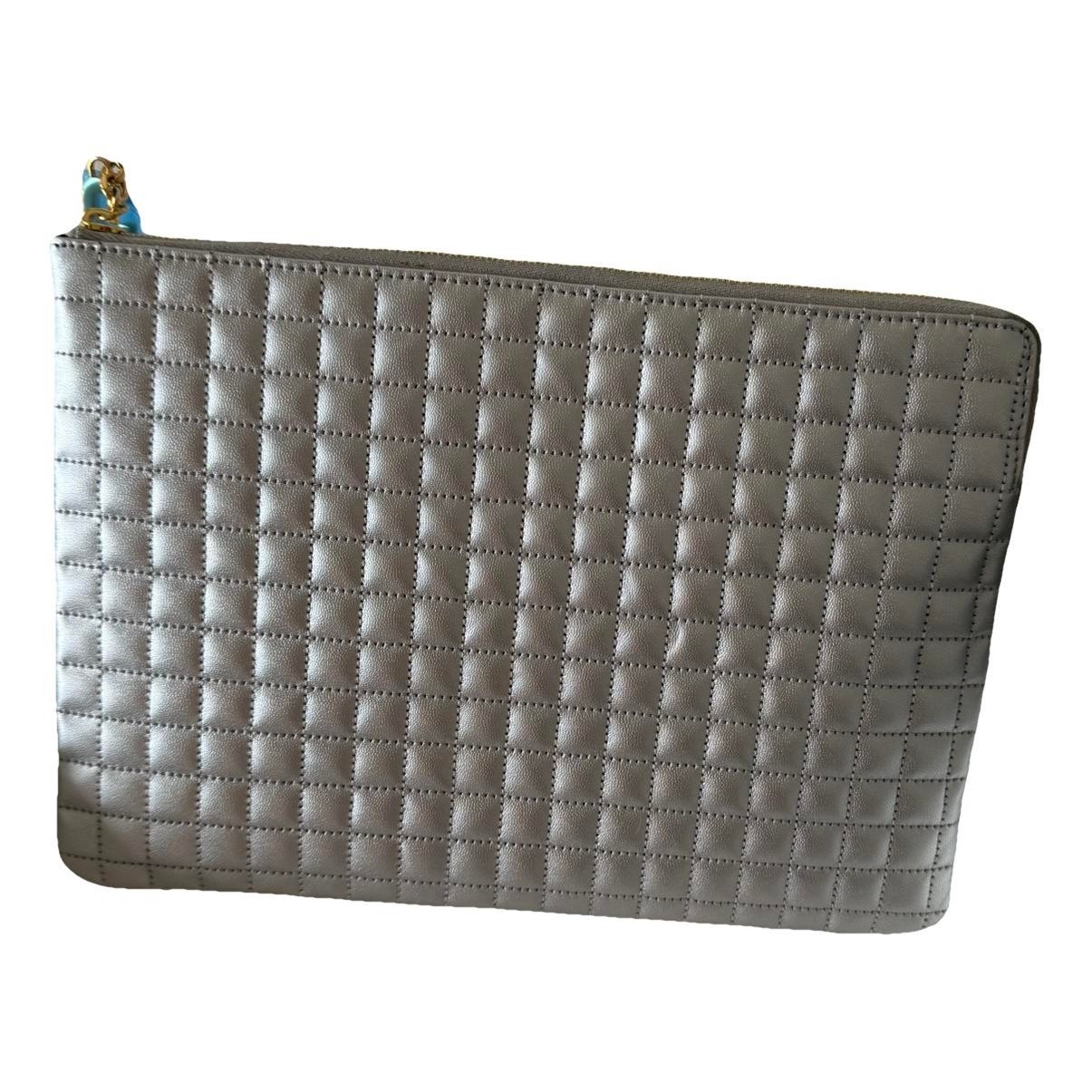 Charm leather clutch bag