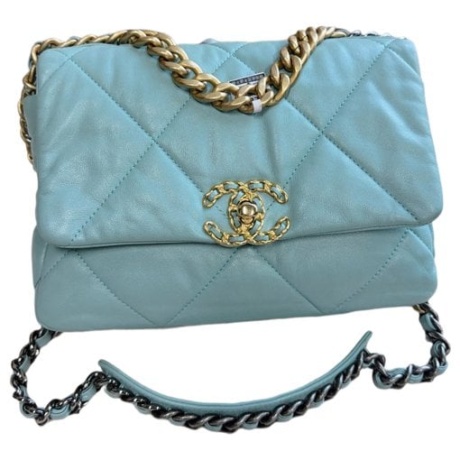 Chanel 19 leather handbag