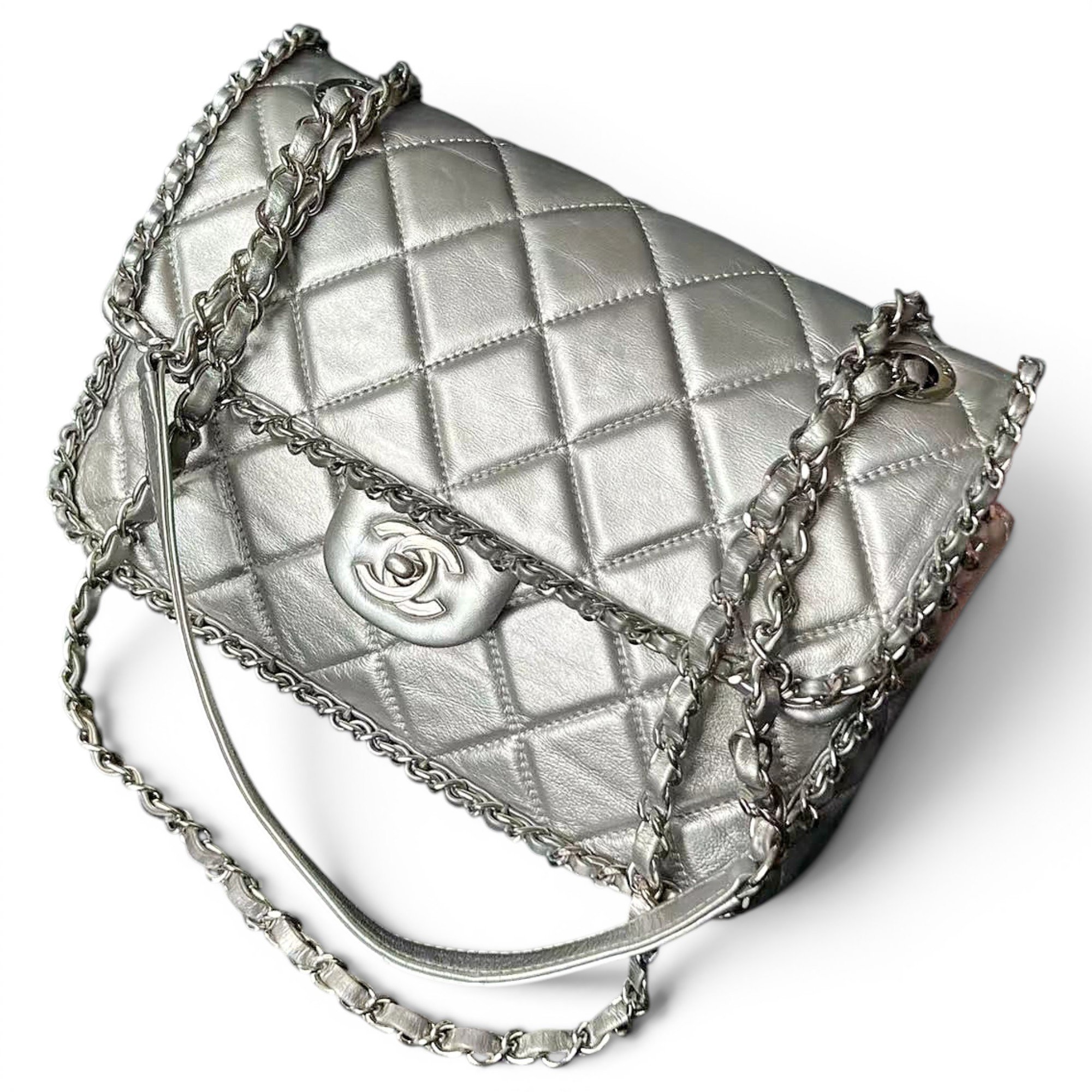 Timeless/Classique leather crossbody bag