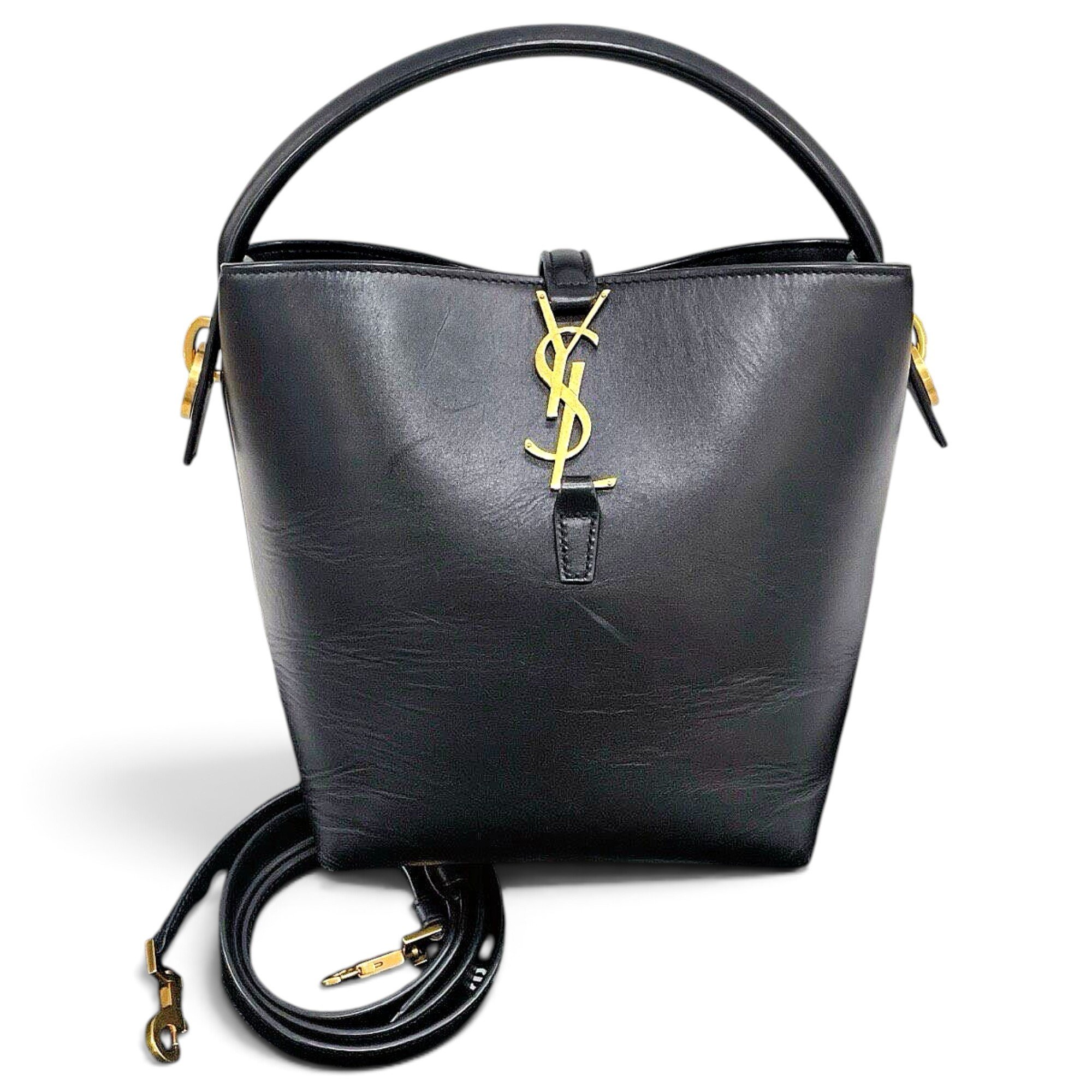 Le 37 leather bag