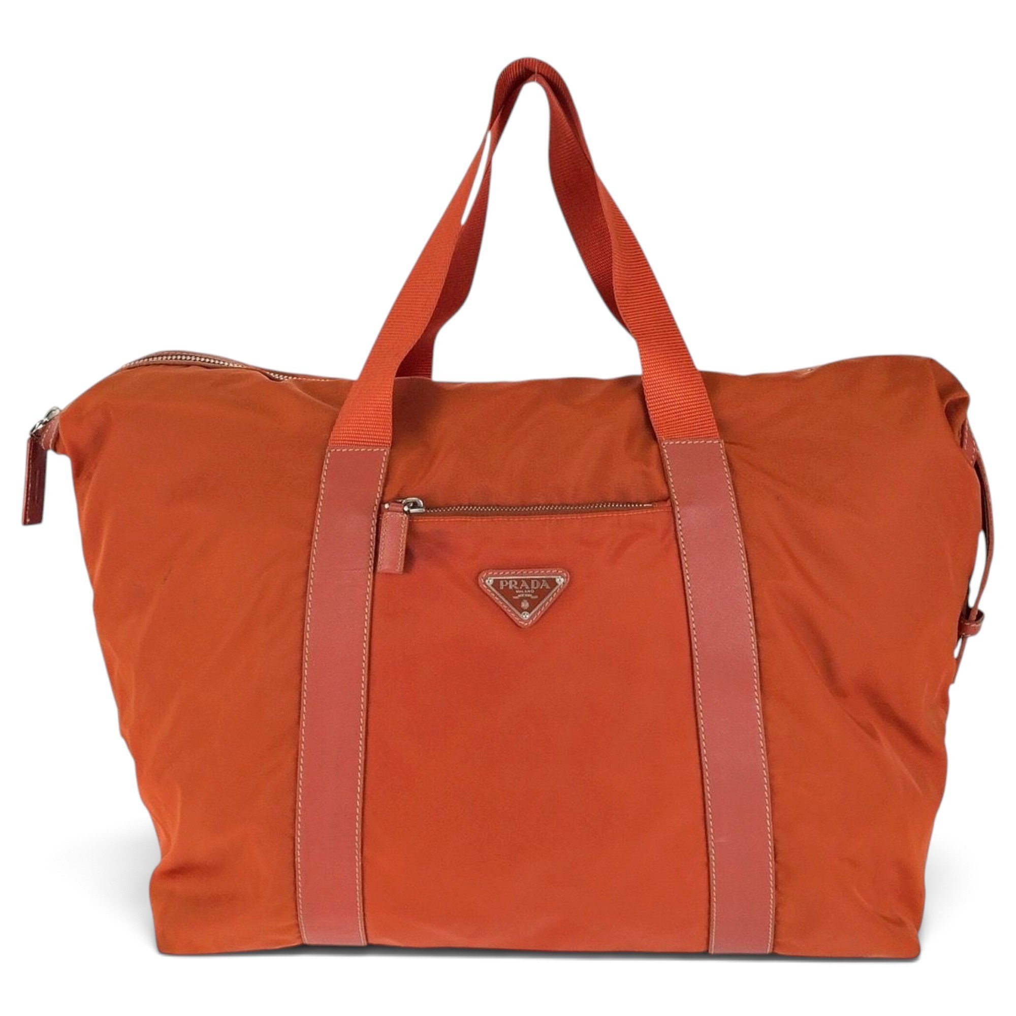 Leather travel bag