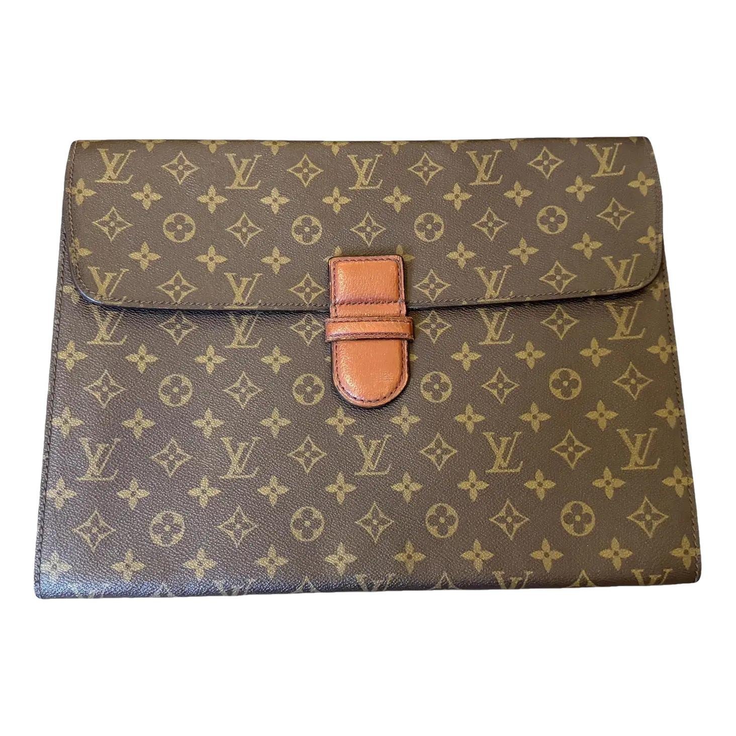 Leather clutch bag