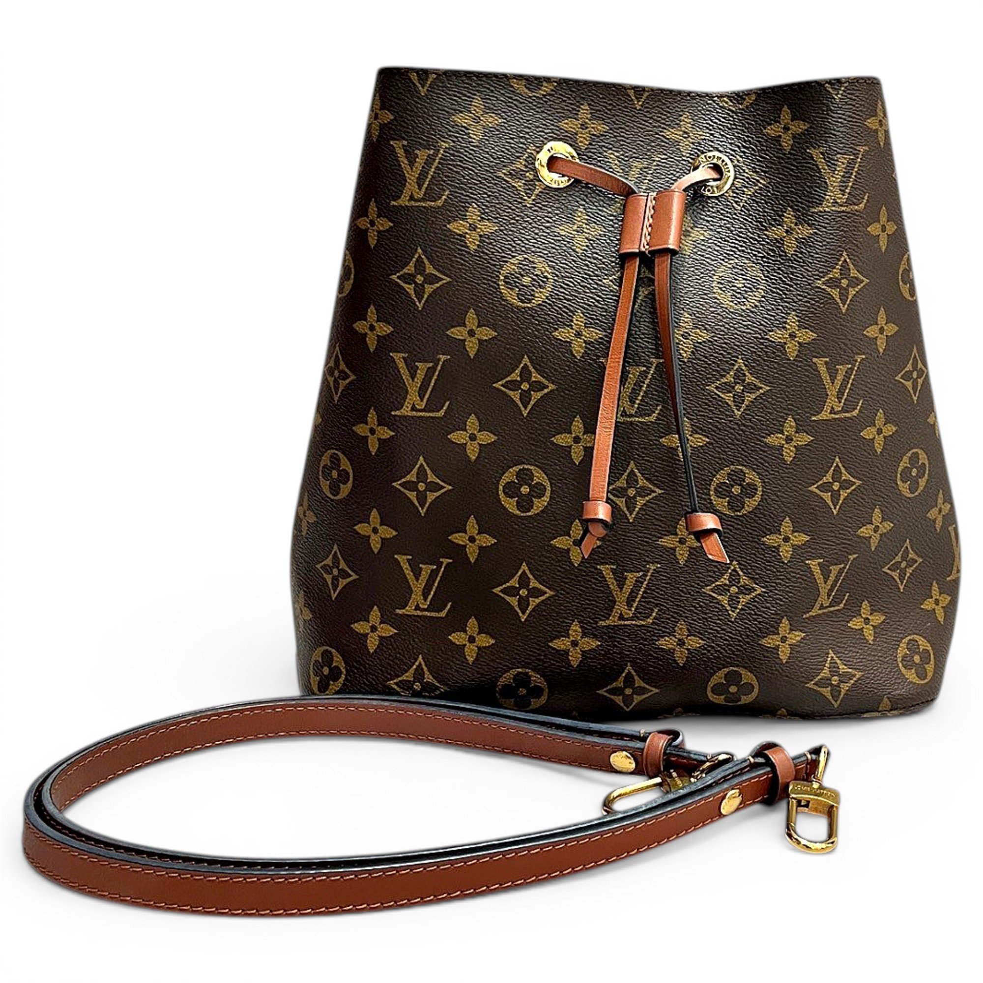 NéoNoé leather handbag
