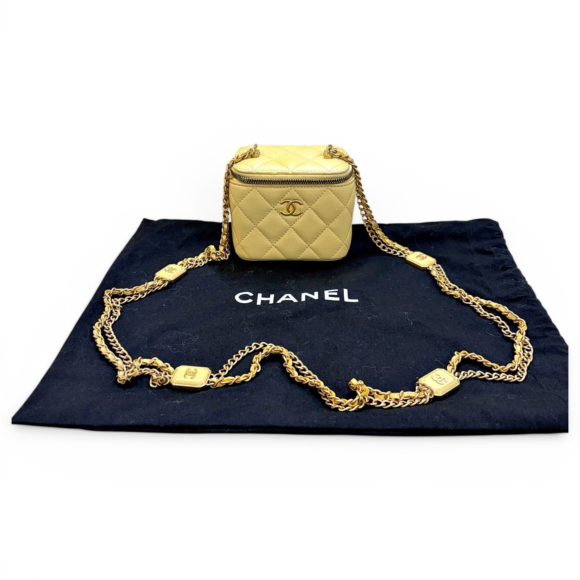 Vanity leather handbag