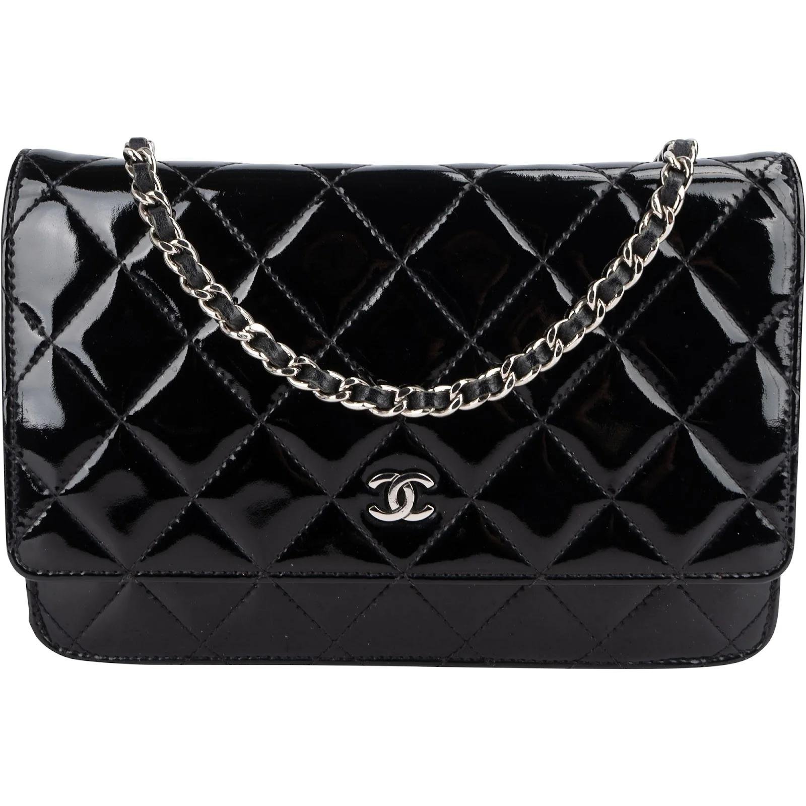Wallet On Chain Timeless/Classique leather crossbody bag