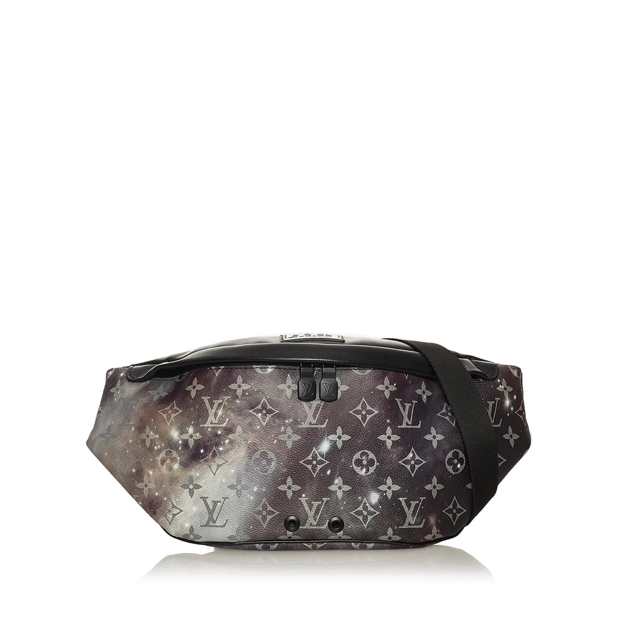 Louis Vuitton Cloth bag