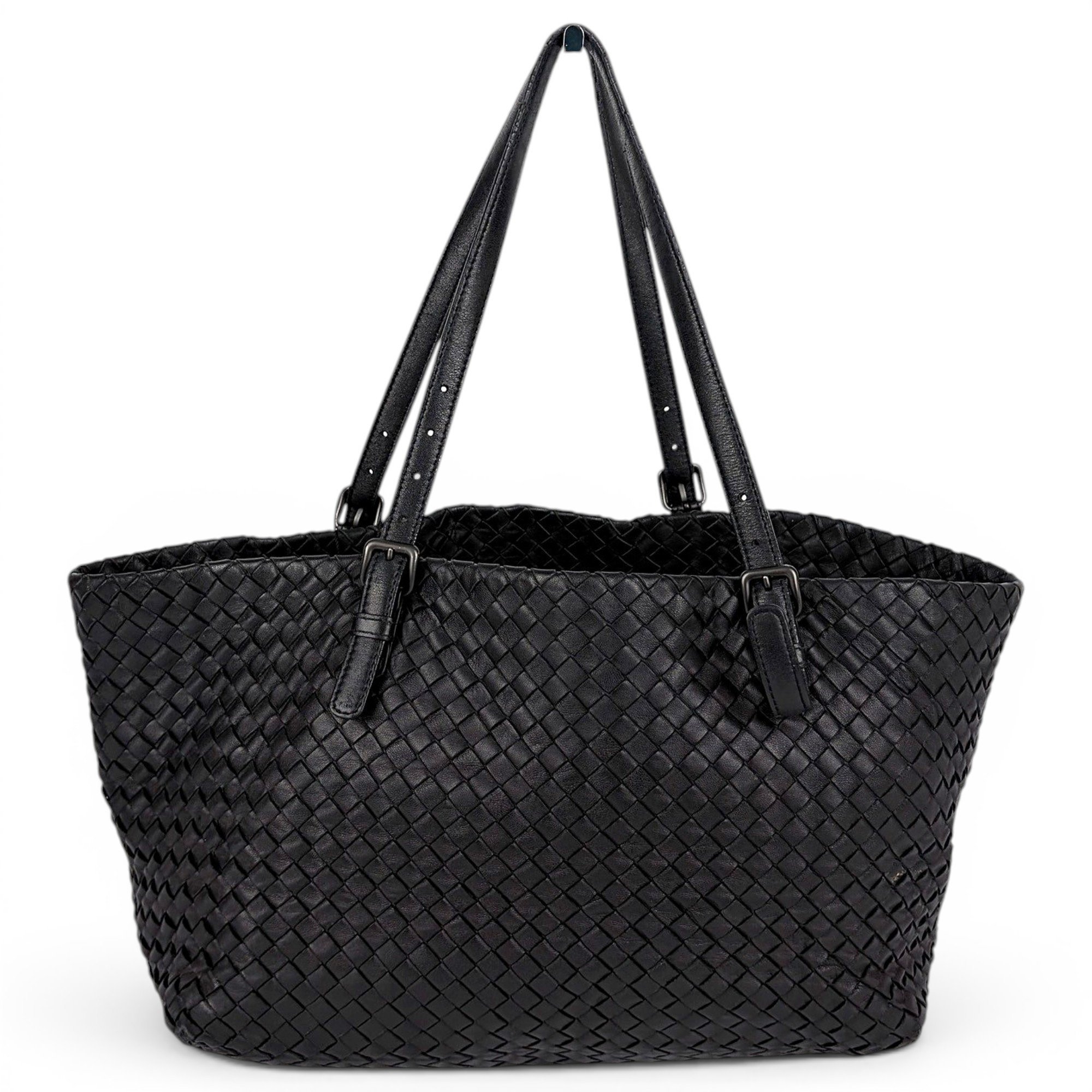 Leather tote