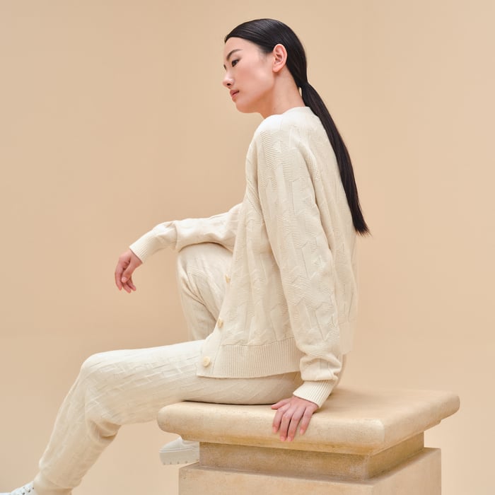 Blanc Naturel "H" Long-sleeve Cardigan