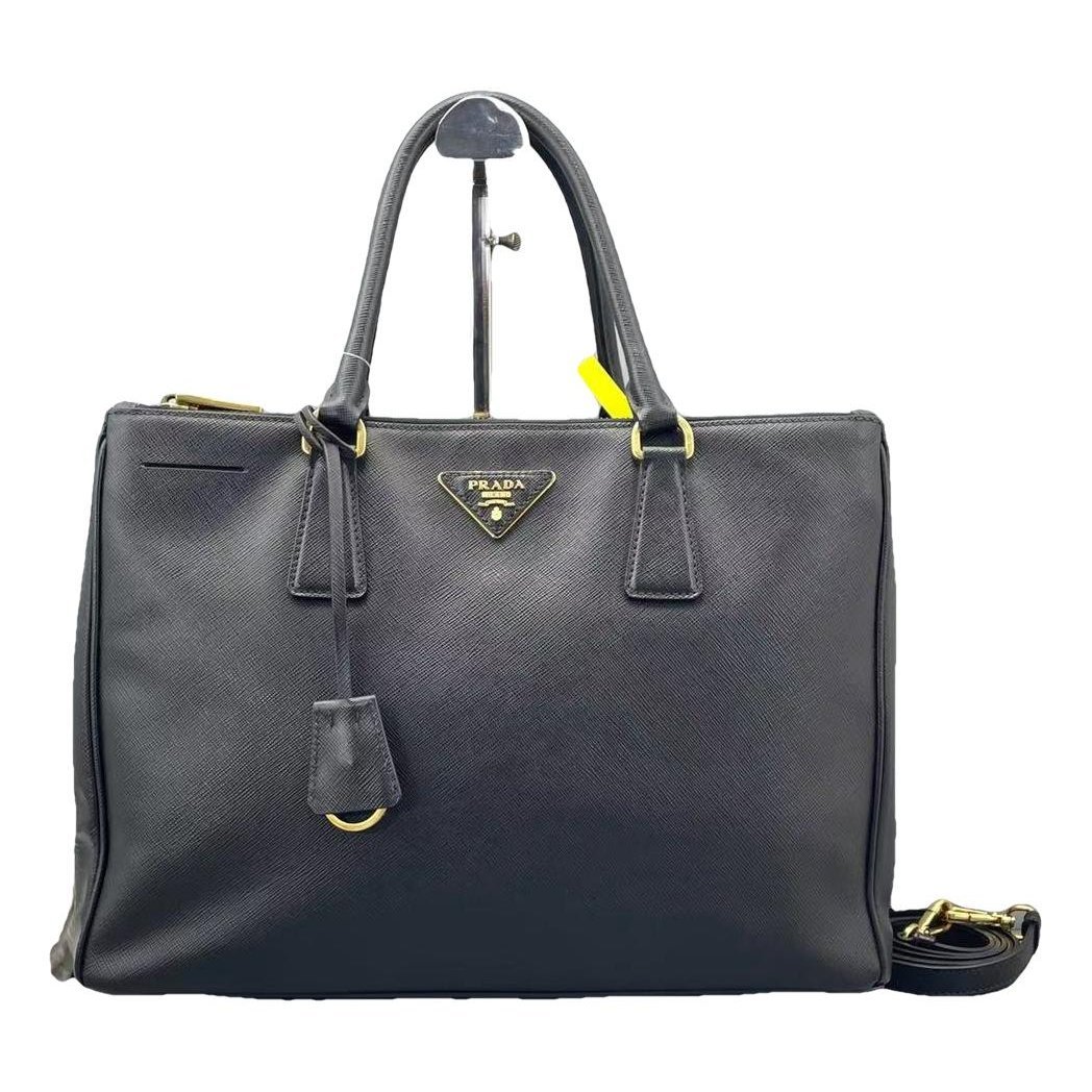 Galleria leather handbag