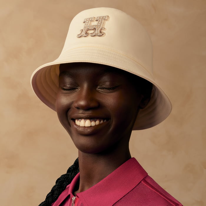 Blanc Lotus Harper H Electrique Bucket Hat