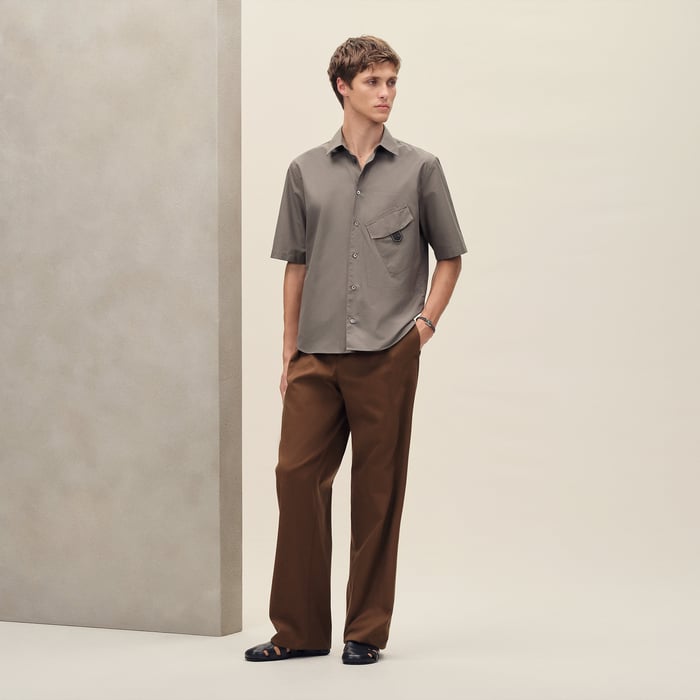 Gris Éléphant Short-sleeve Straight Cut Shirt With Leather Detail