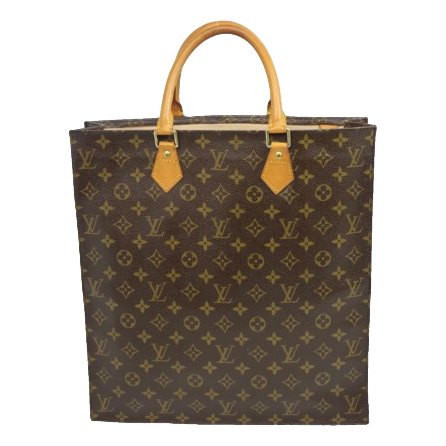 Plat leather handbag