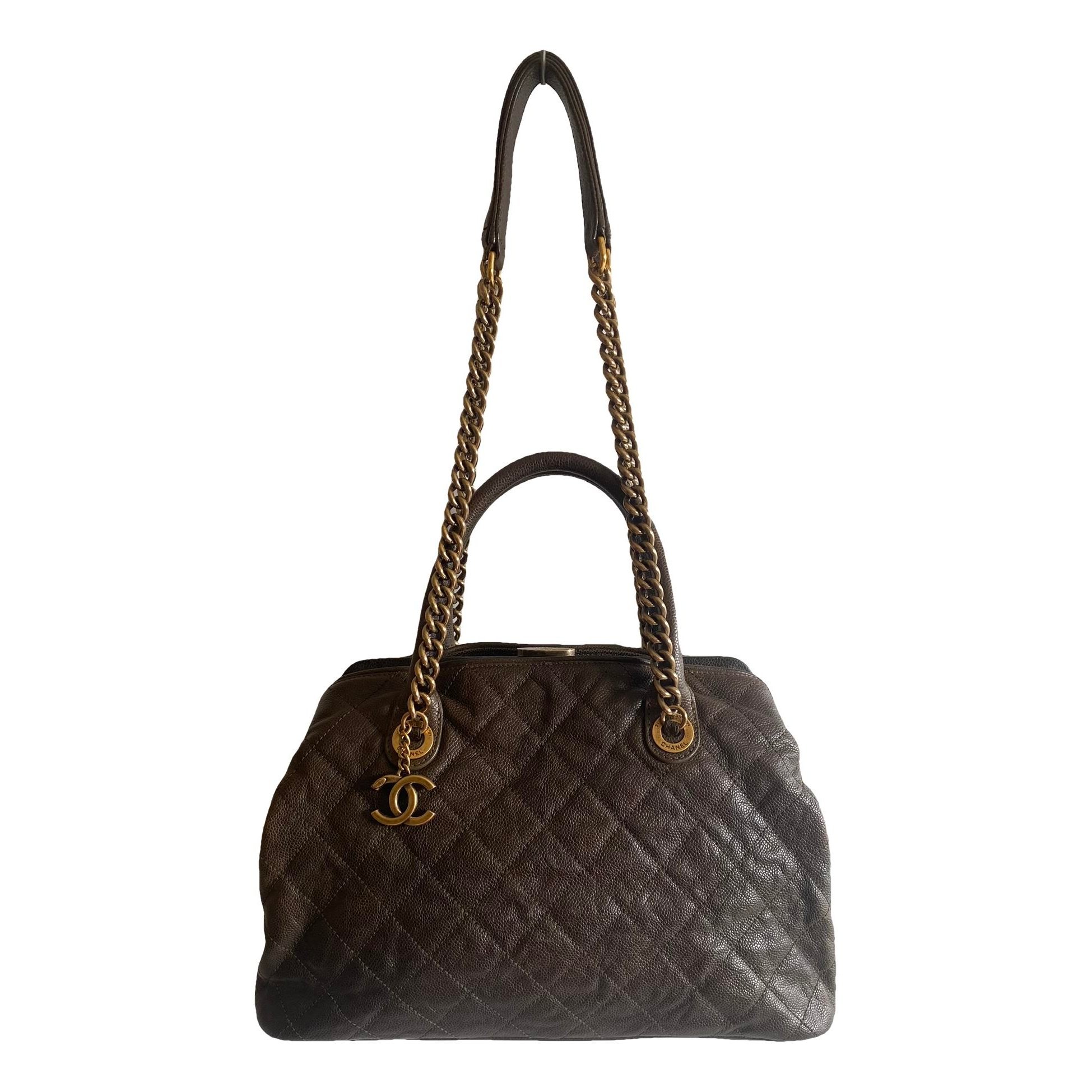 Leather handbag
