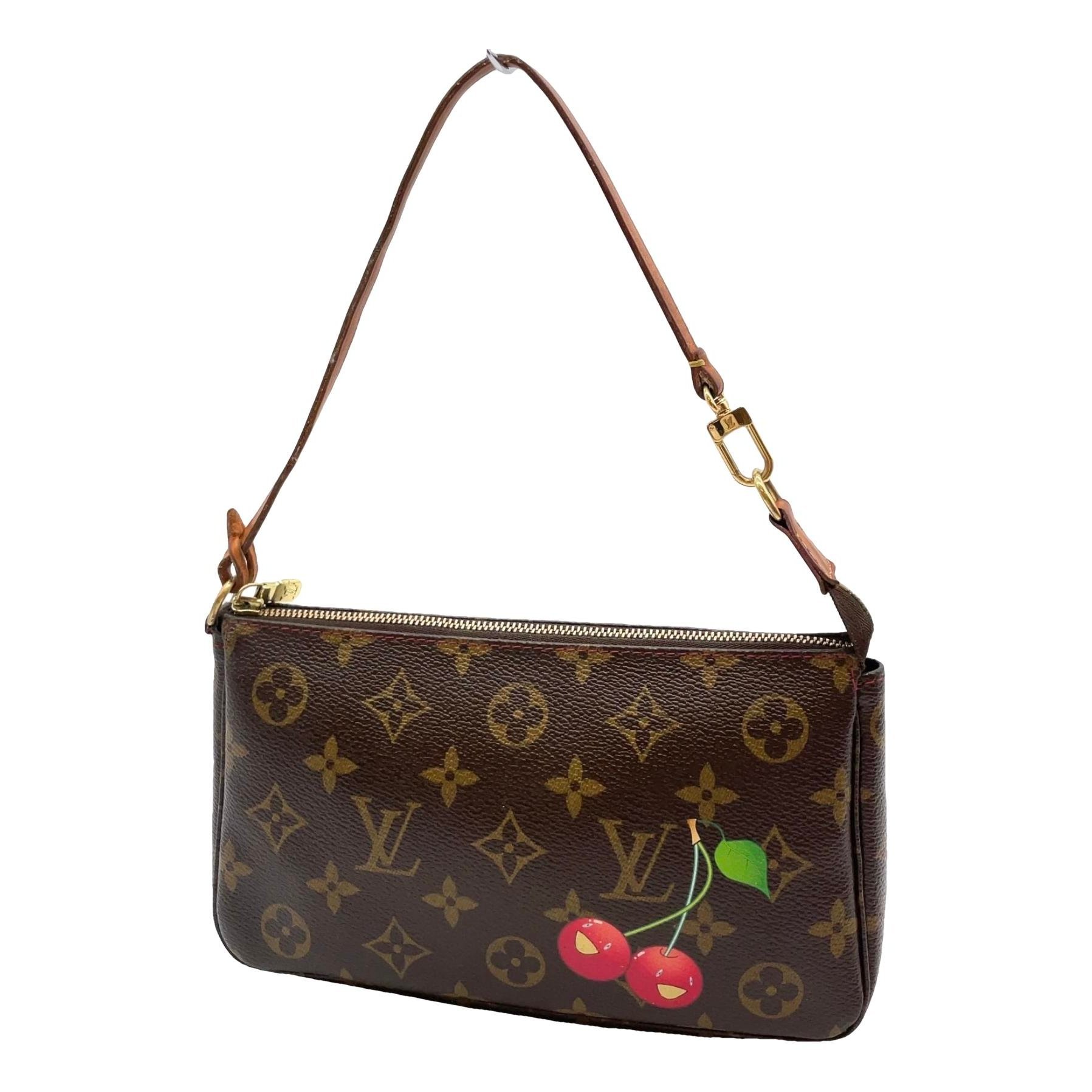 Pochette Accessoire leather handbag