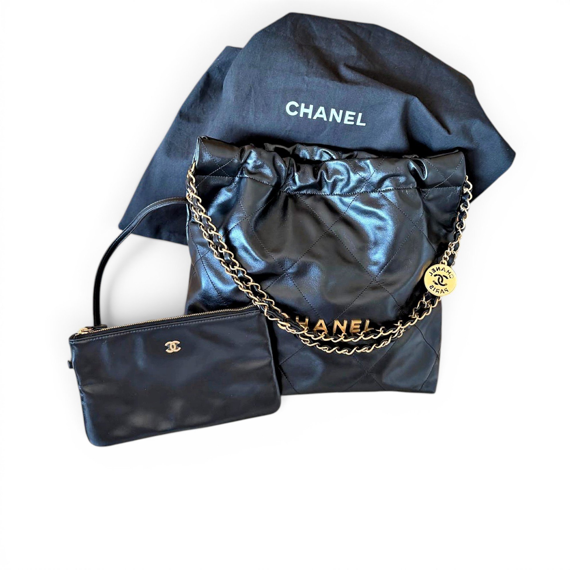 Chanel 22 leather tote