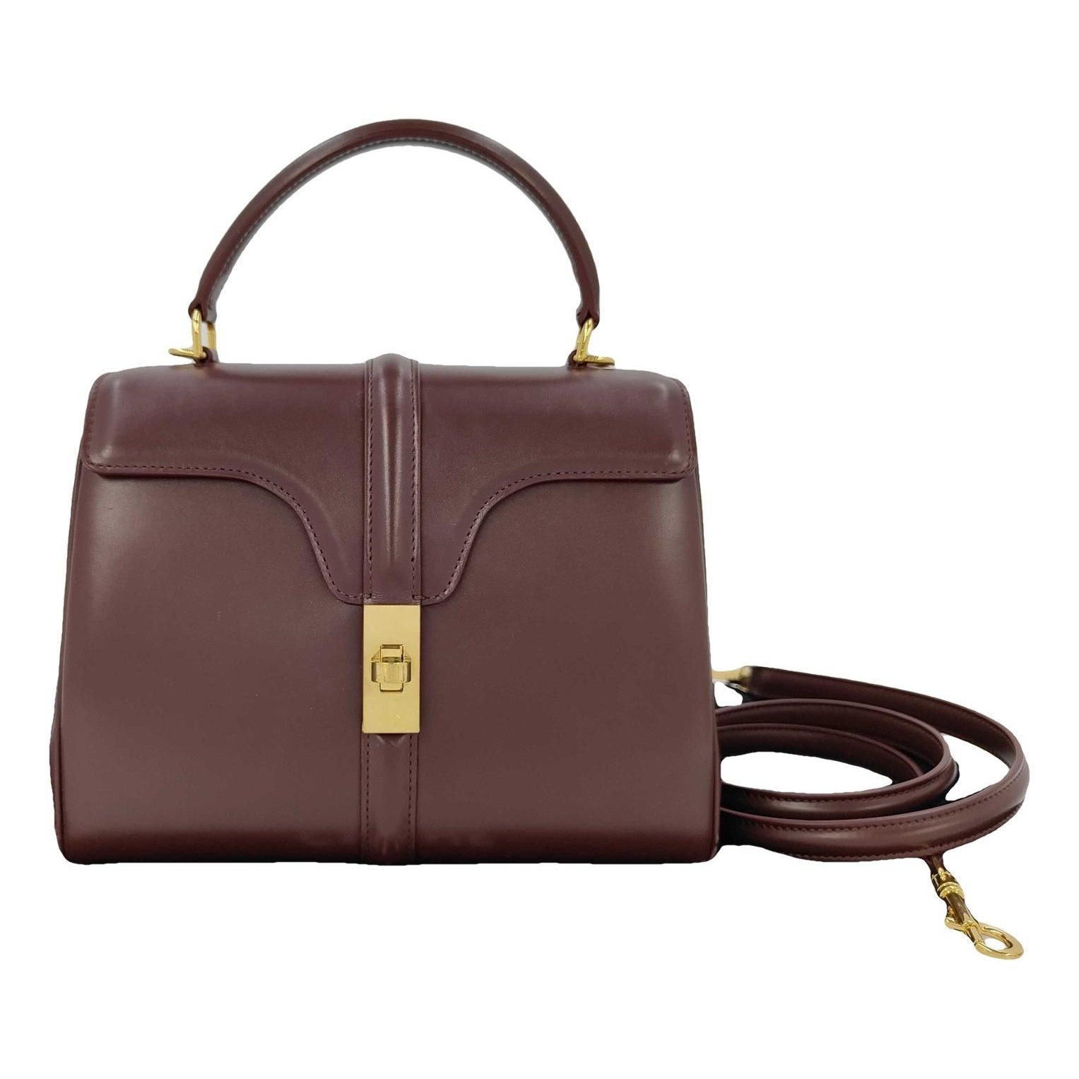 Sac 16 leather handbag