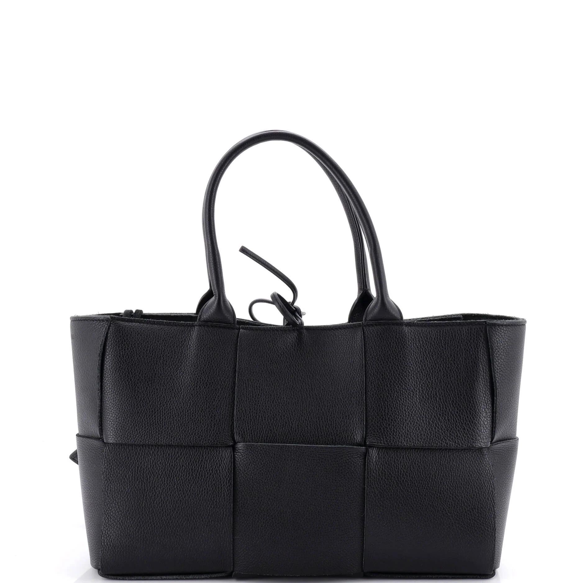 Leather tote