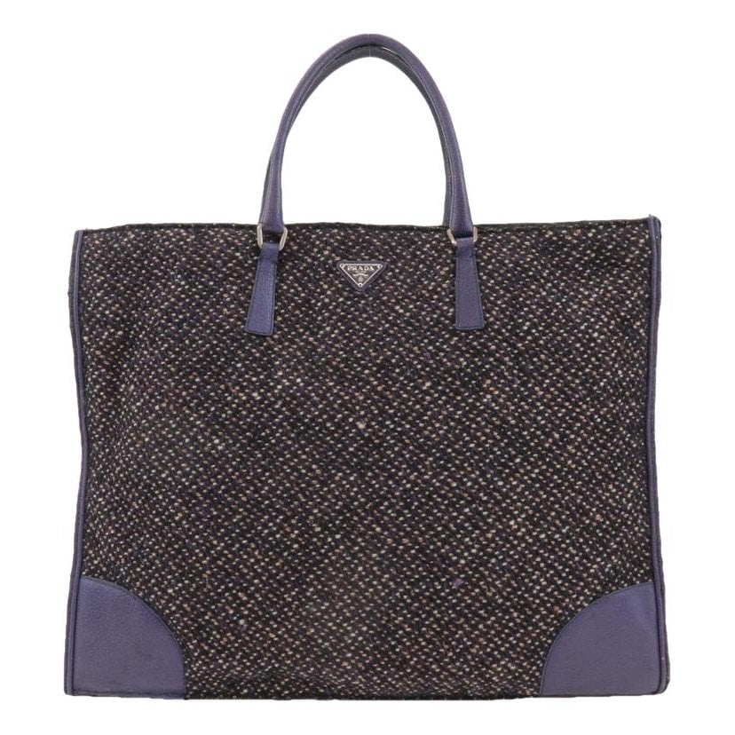 Wool tote