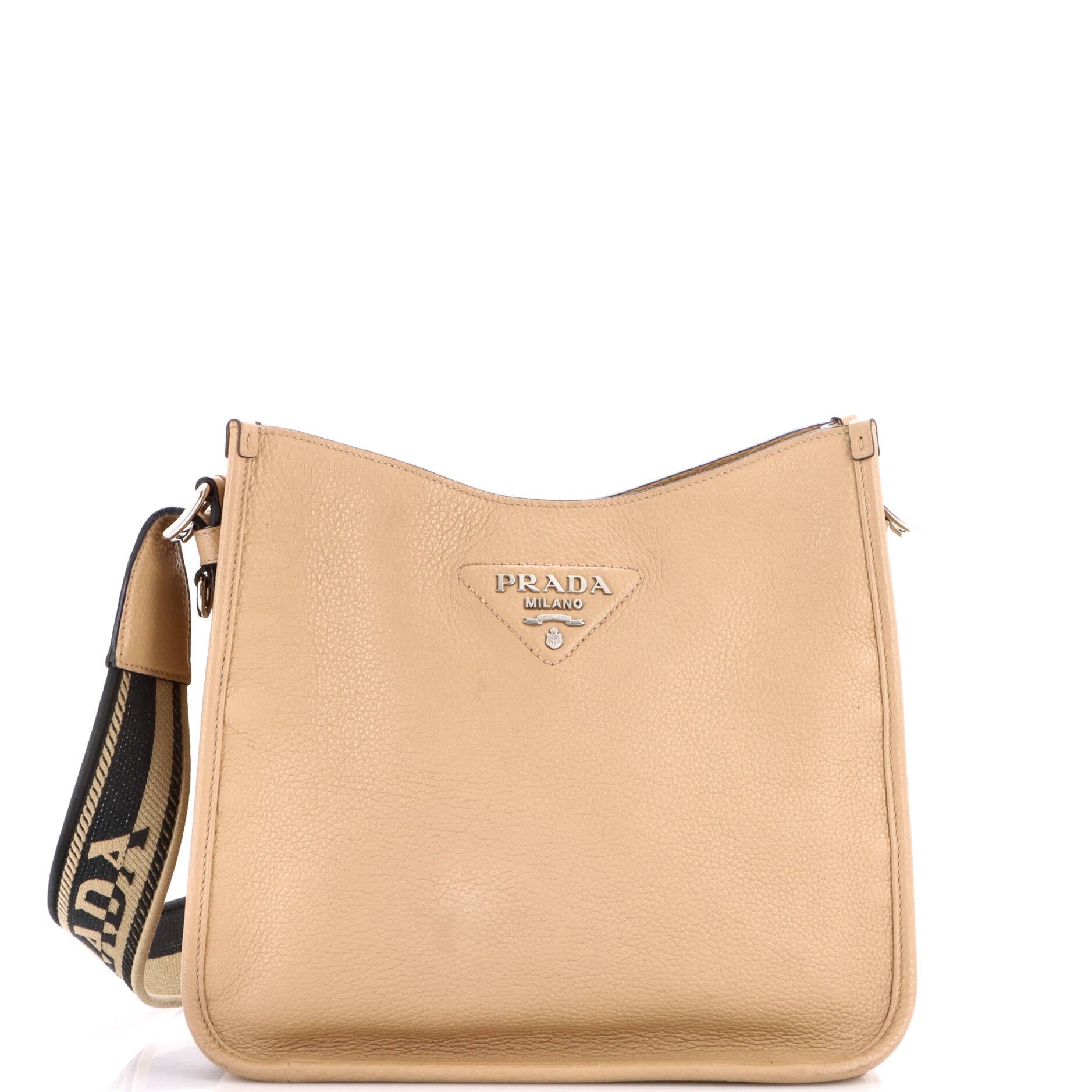 Logo Strap Crossbody Bag Vitello Daino Medium