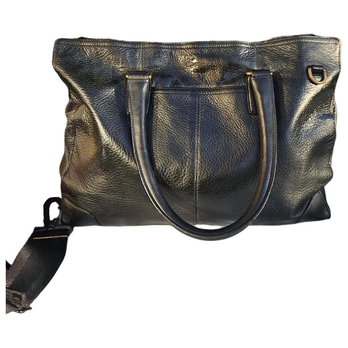 Leather travel bag