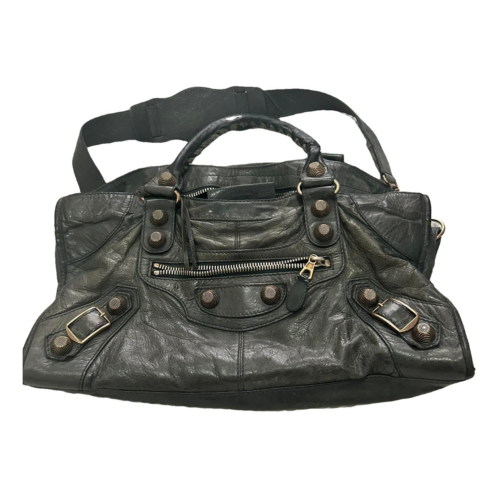 City leather handbag