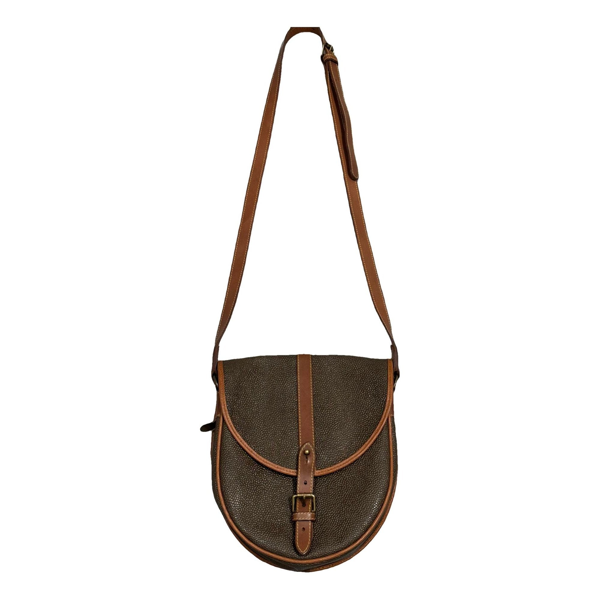 Leather travel bag