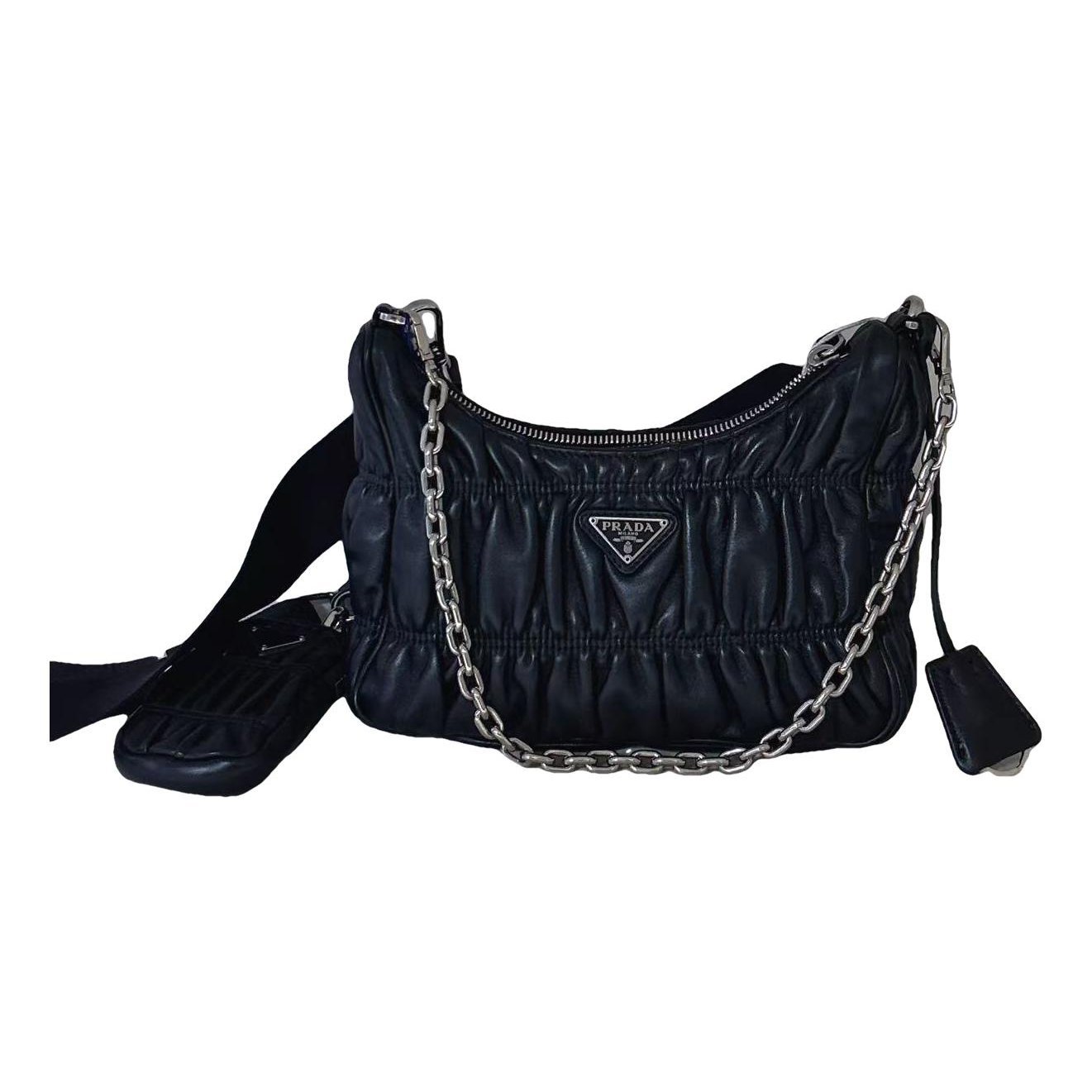 Re-edition leather handbag