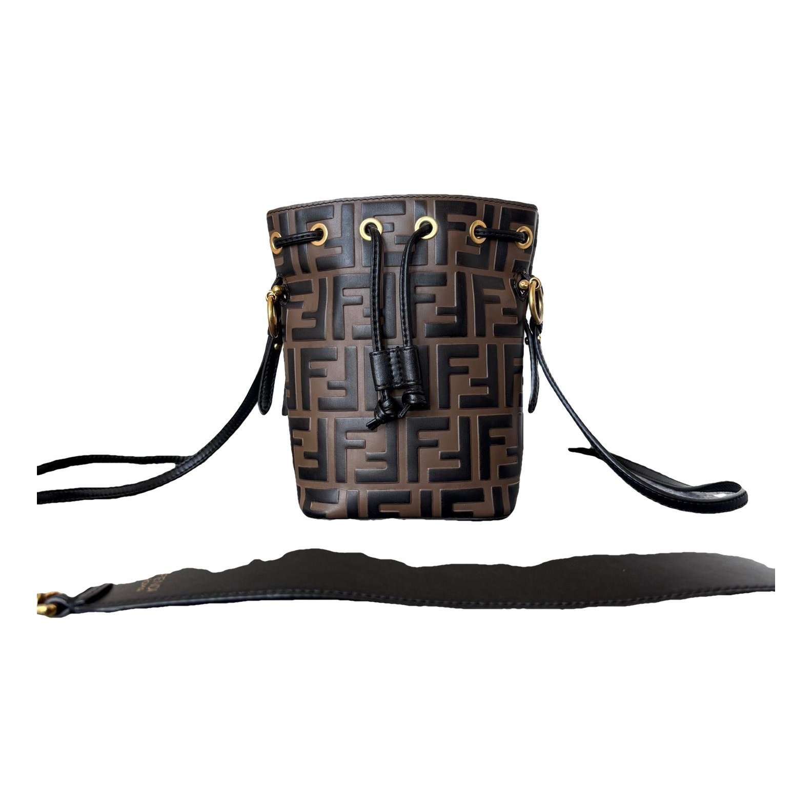 Mon Trésor leather handbag