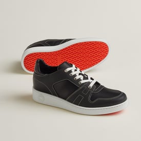 Free sneaker