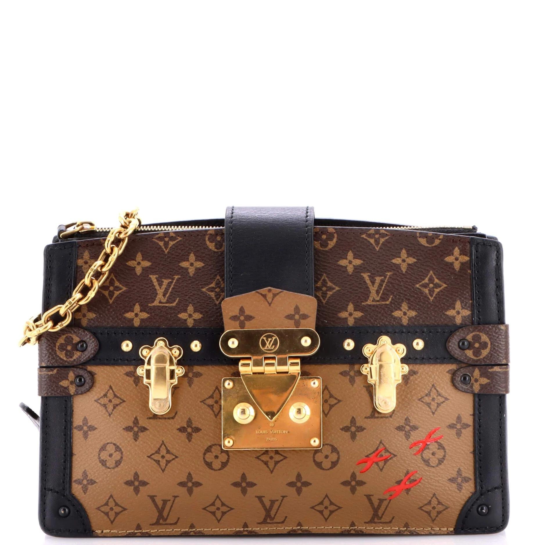 Cloth clutch bag