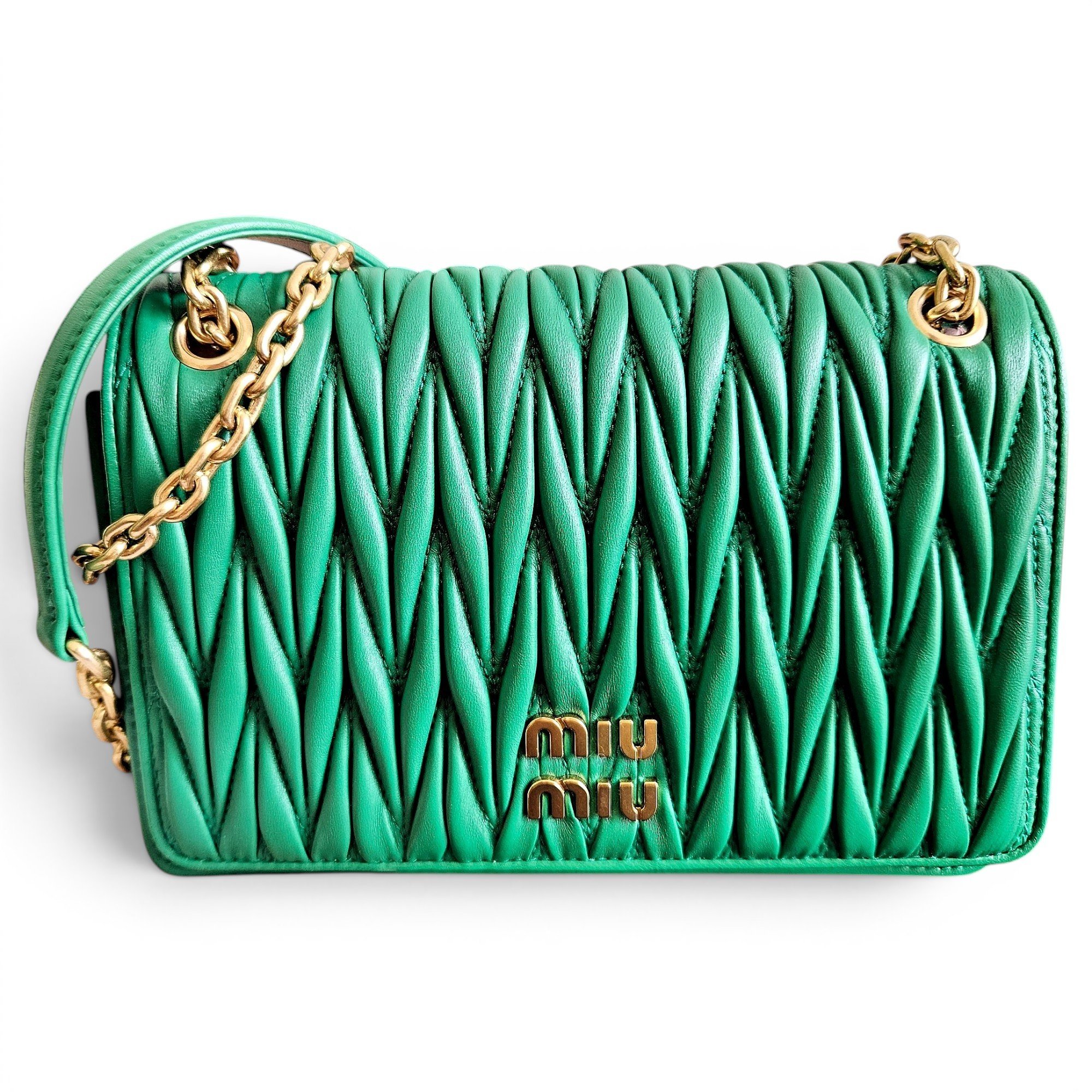 Matelassé leather handbag
