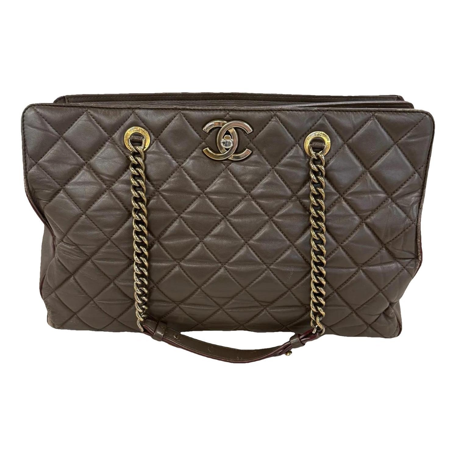 Leather tote