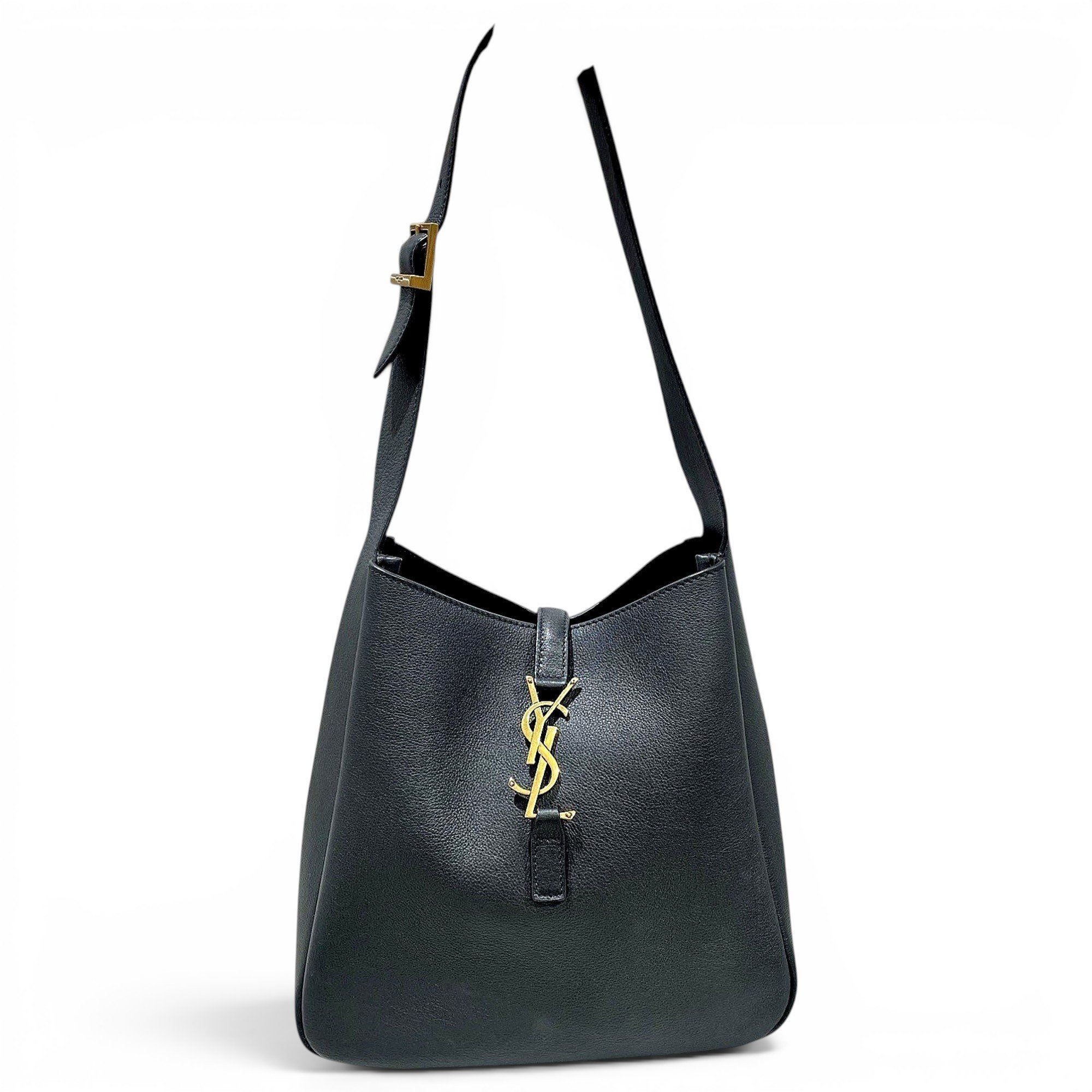 Le 5 à 7 leather handbag
