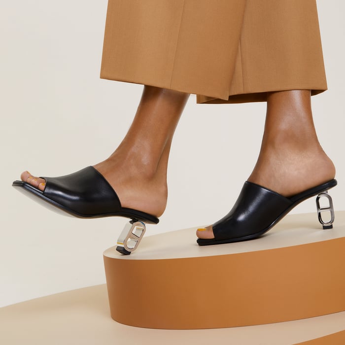 Noir Iconique 60 Sandal
