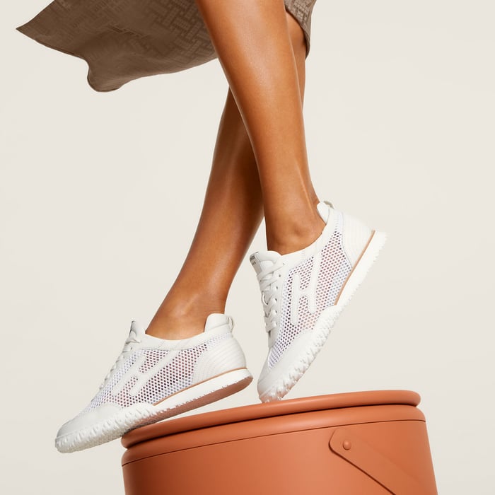 Blanc Jet Sneaker