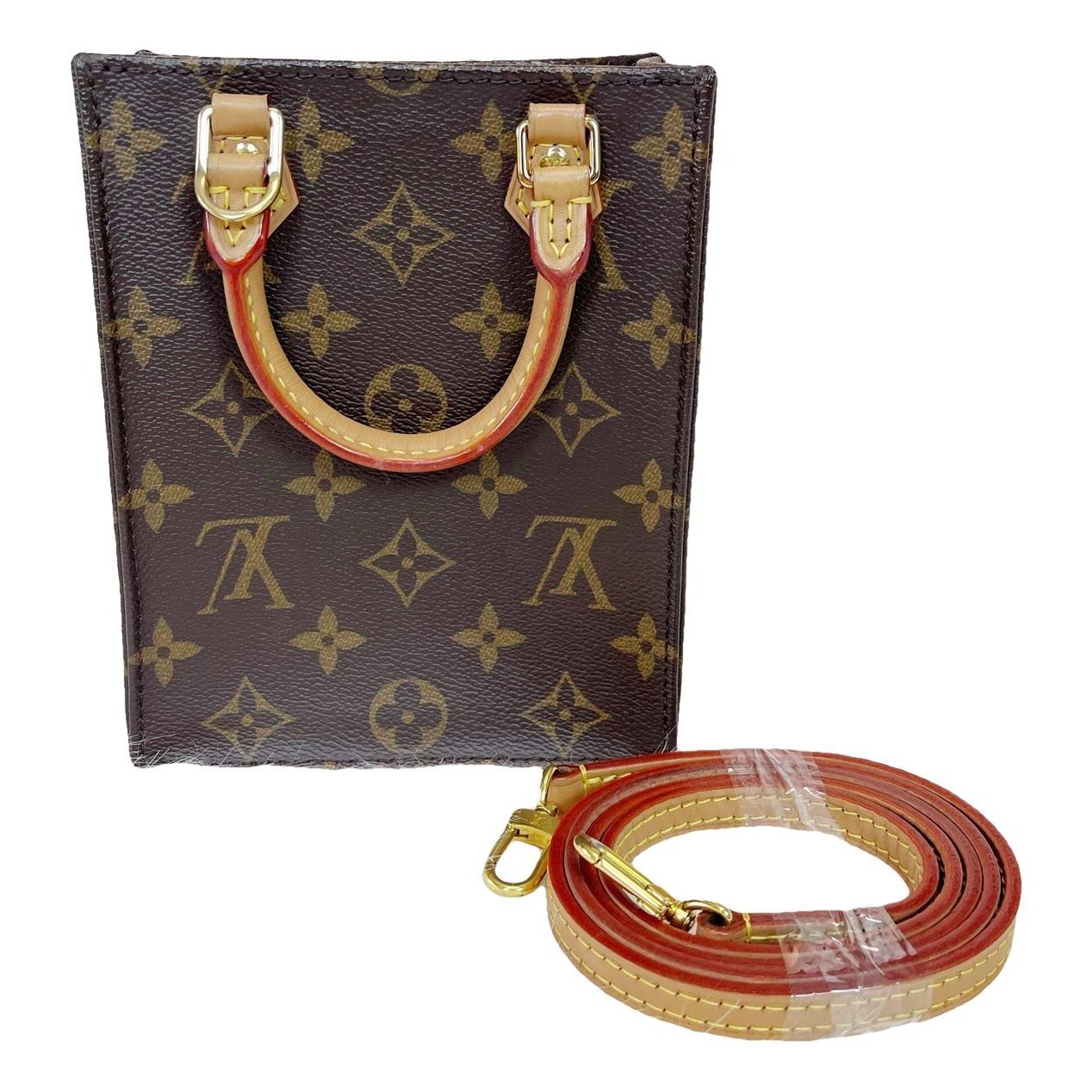 Plat leather handbag
