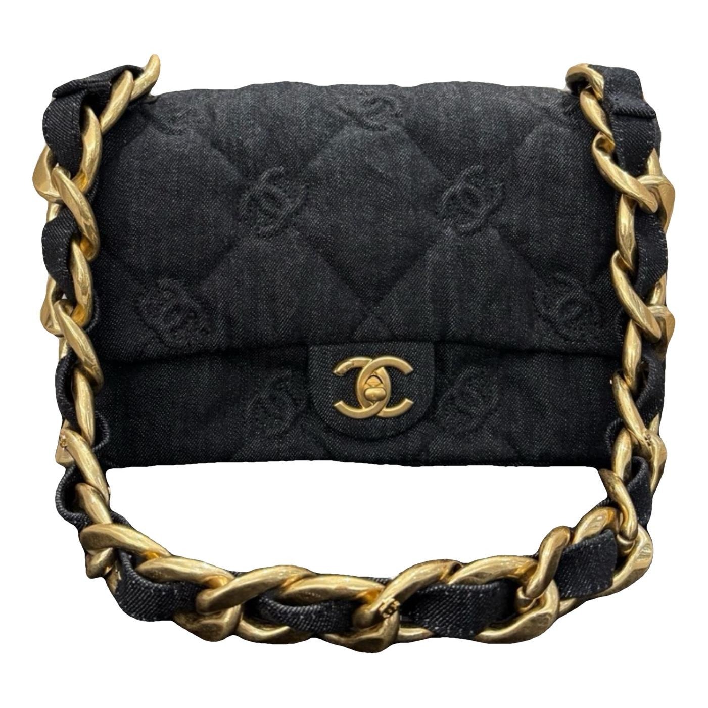 Timeless/Classique crossbody bag