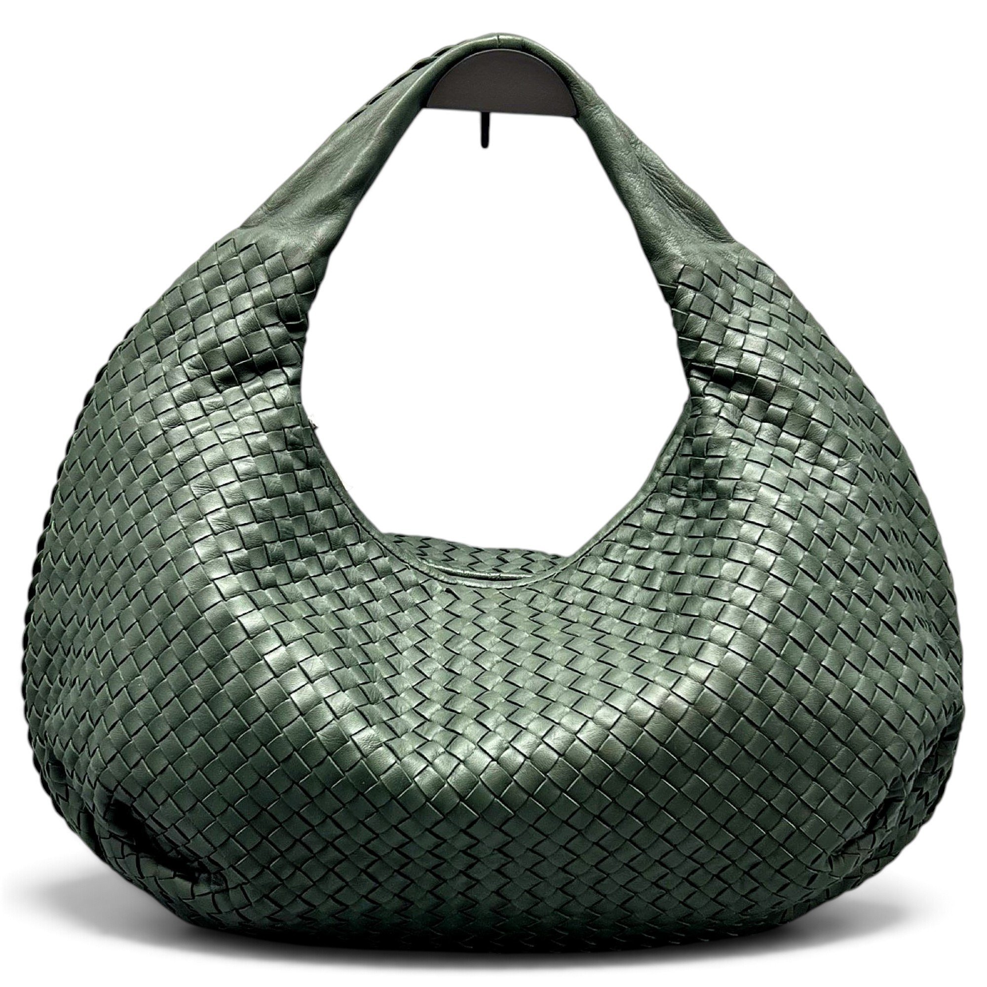Veneta leather handbag